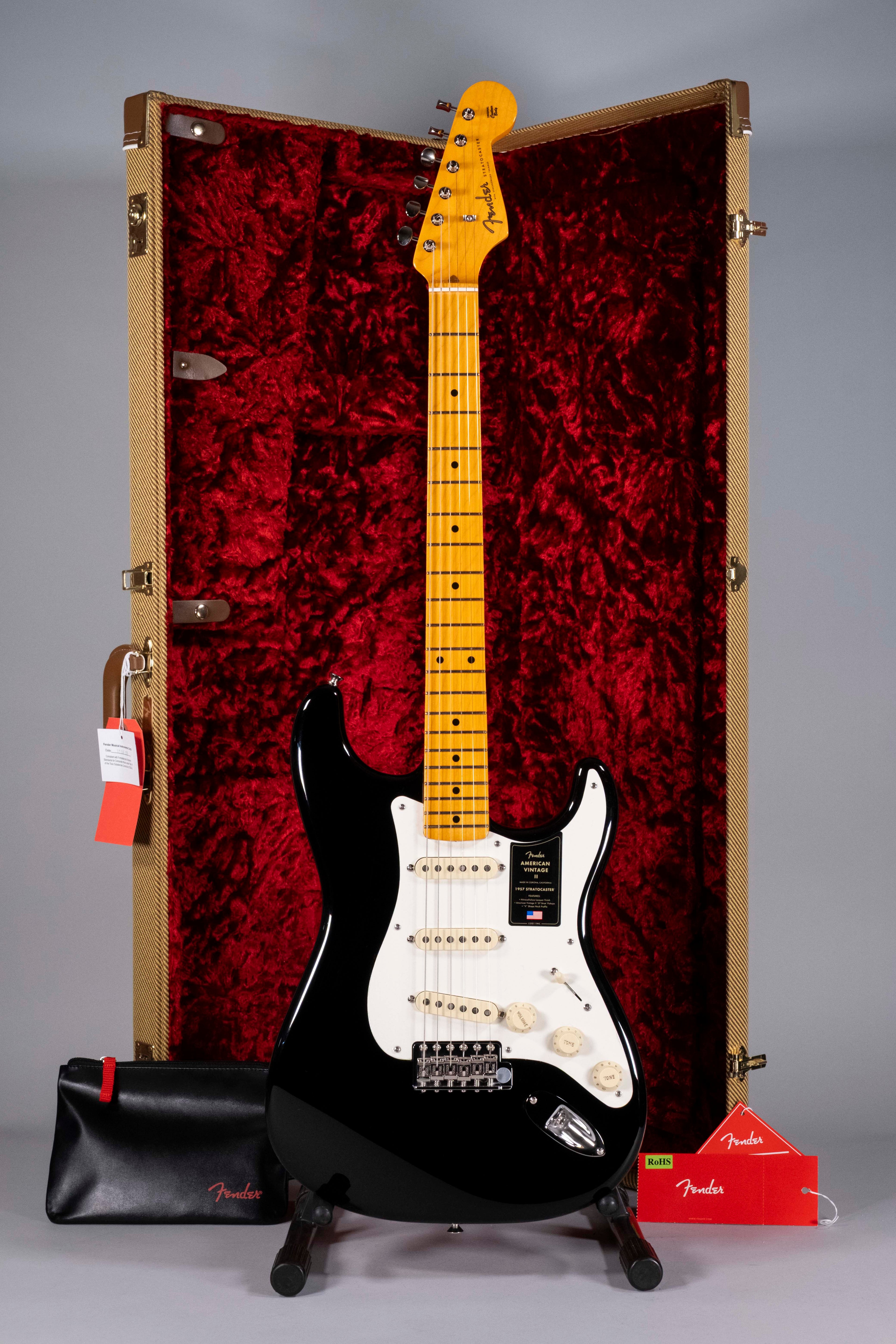 Fender American Vintage II 1957 Stratocaster Maple Black