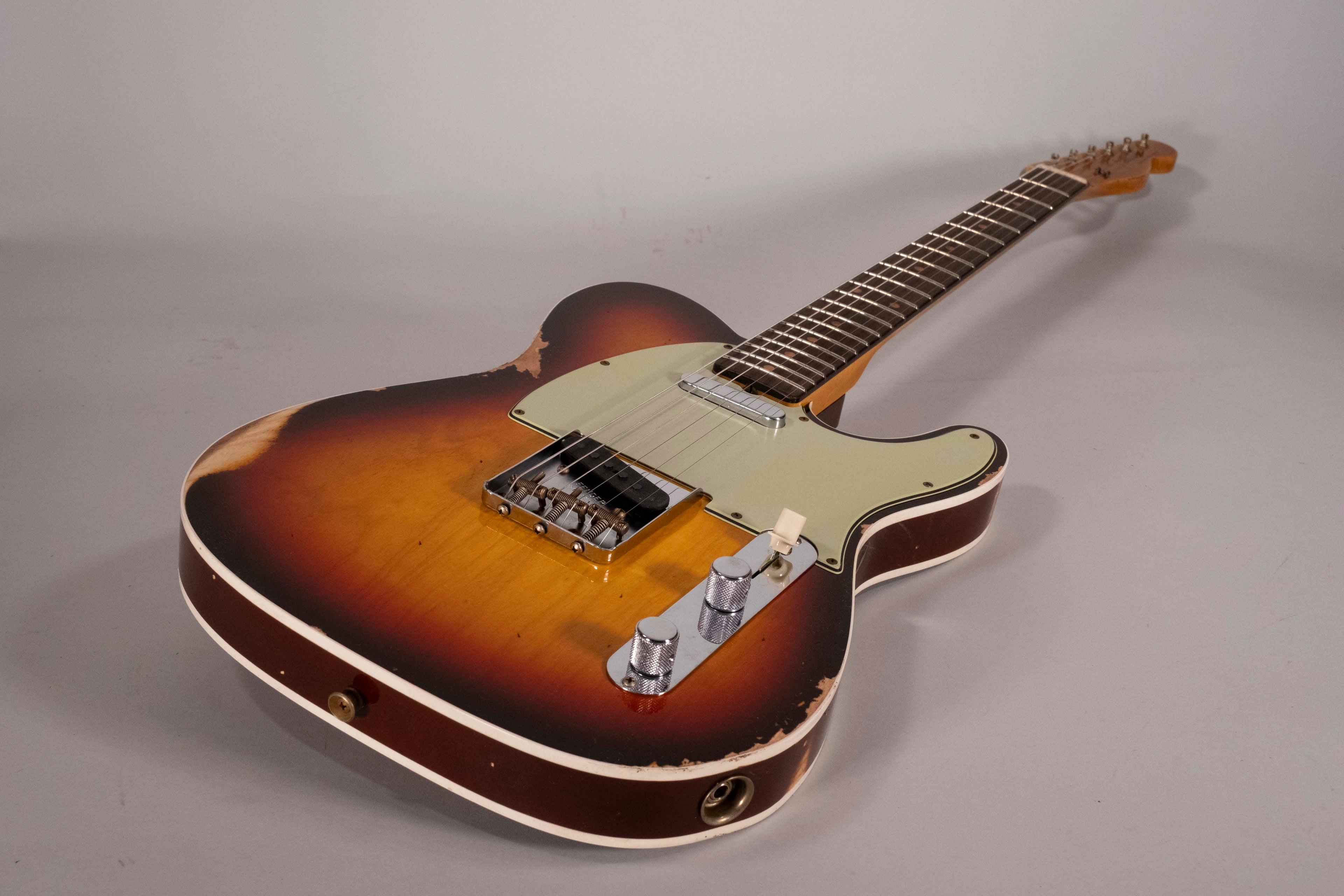 Fender Custom Shop Limited Edition 1960 Telecaster Relic 3-Color Sunburst
