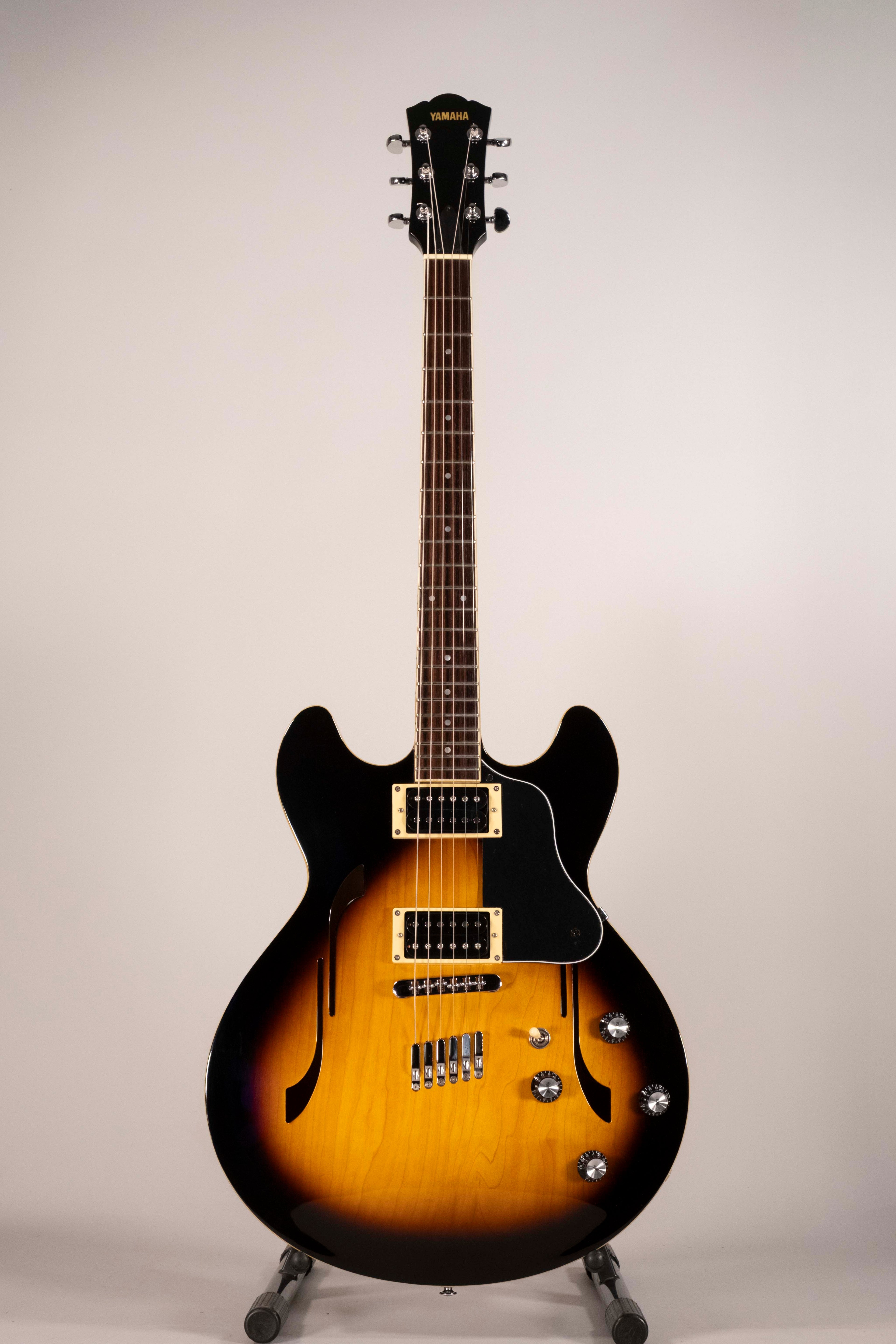 YAMAHA APX500 USATA