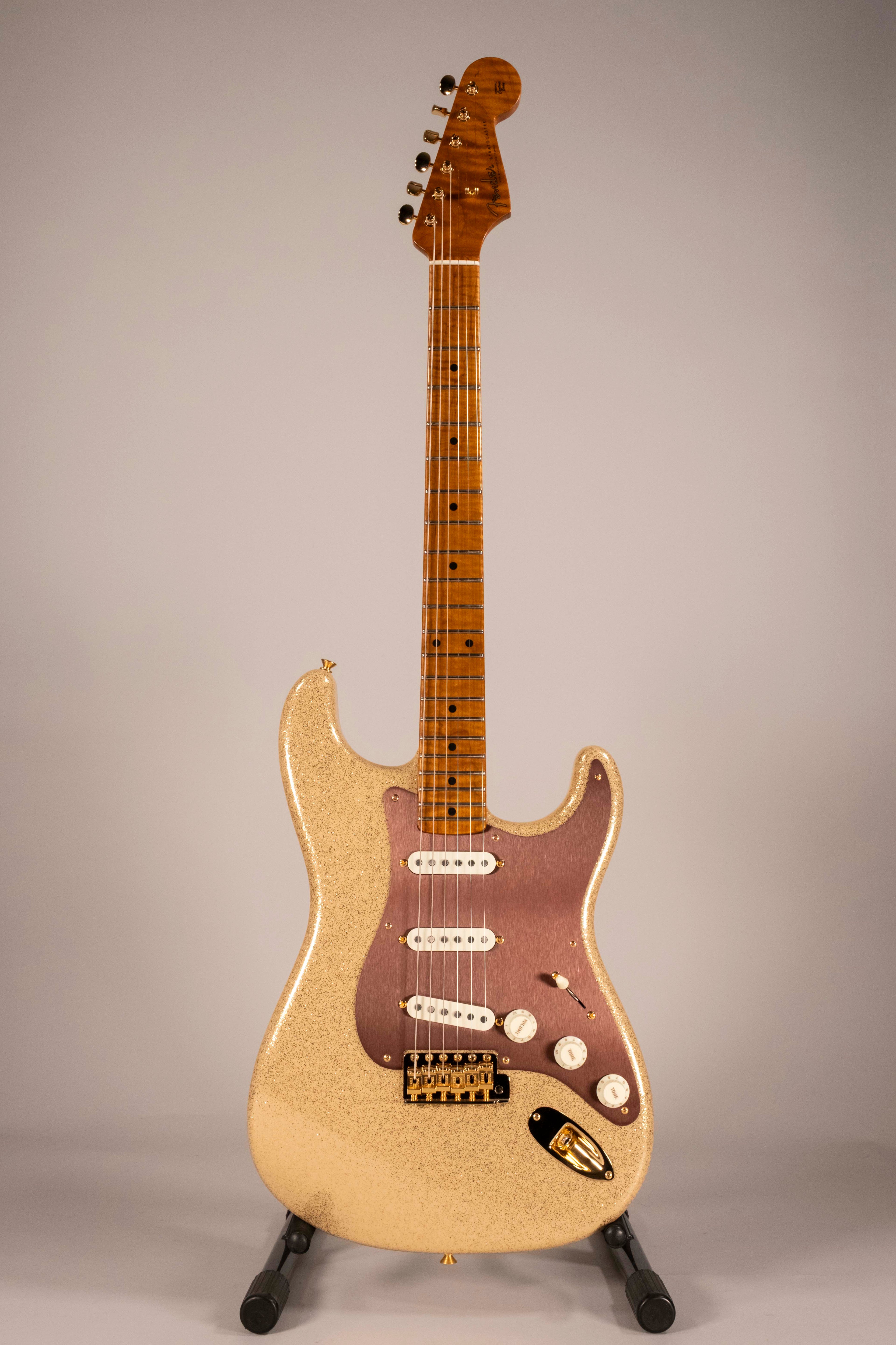 Fender Custom Shop 1959 Stratocaster Masterbuilt by J Smith Mojave Sand Sparkle