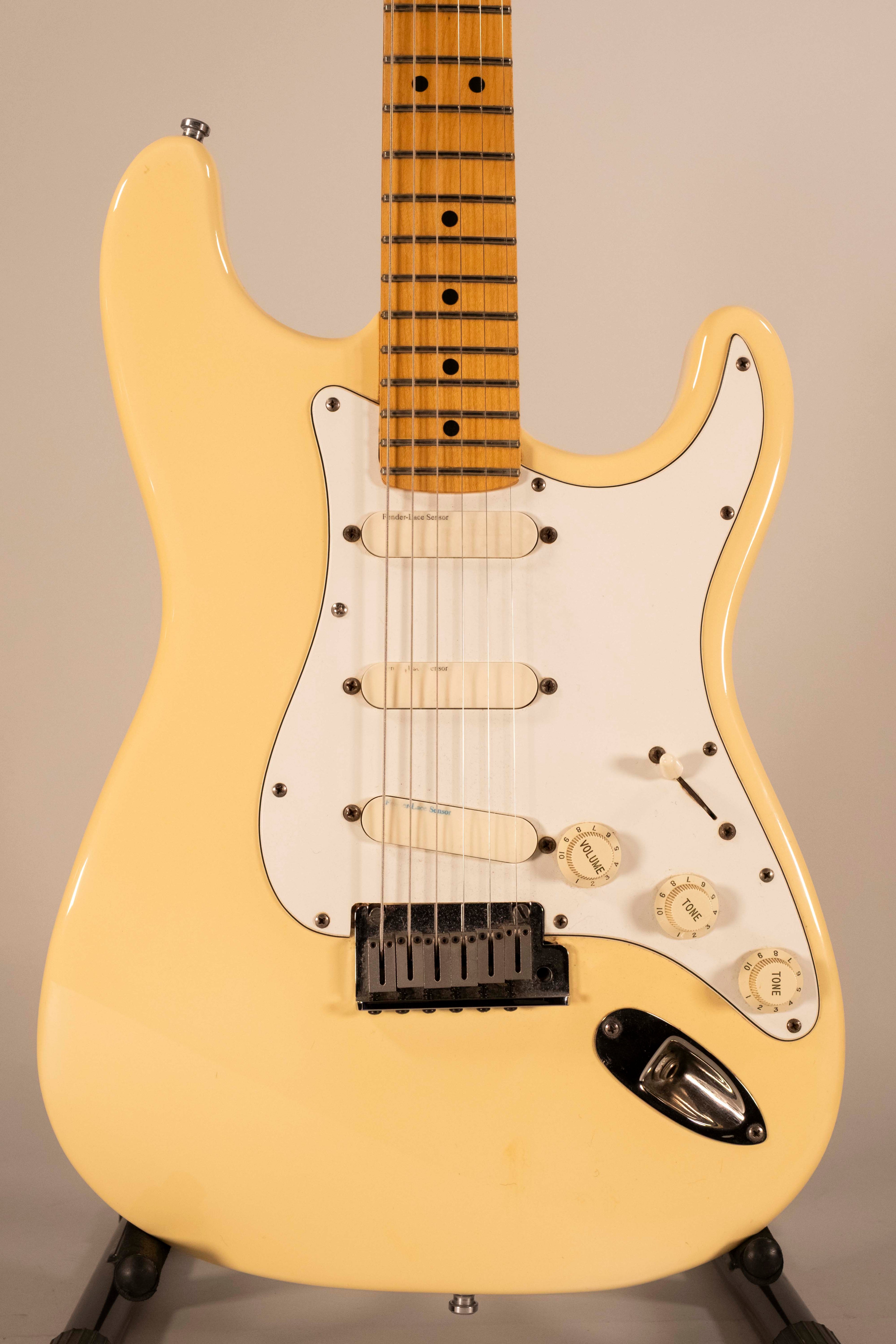 FENDER STRATOCASTER PLUS 88 USATA