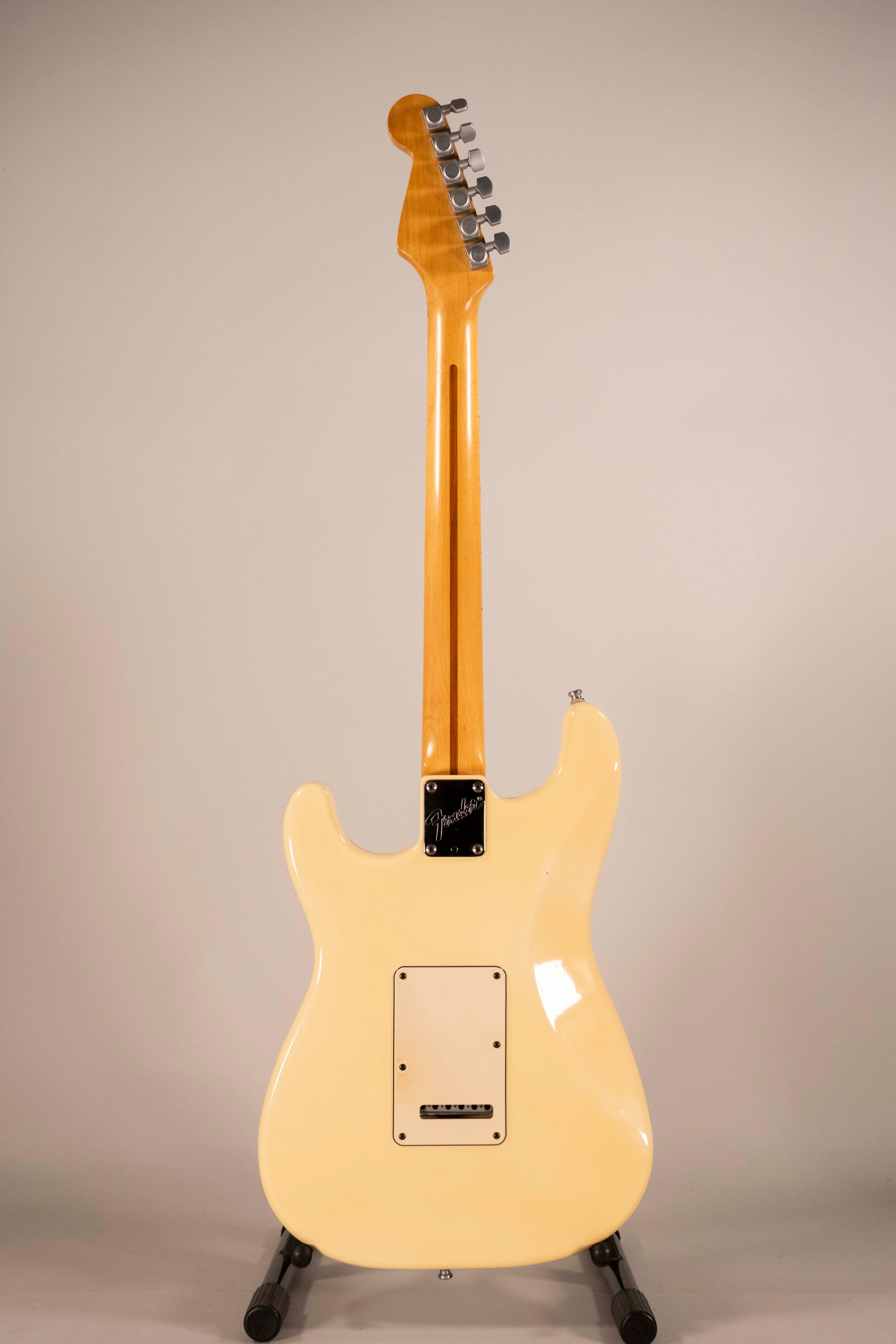 FENDER STRATOCASTER PLUS 88 USATA