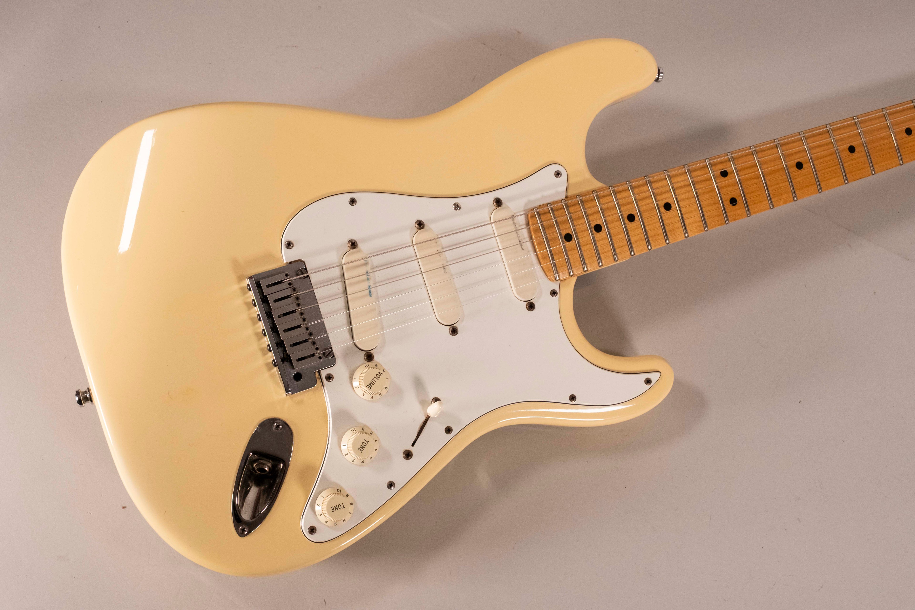 FENDER STRATOCASTER PLUS 88 USATA