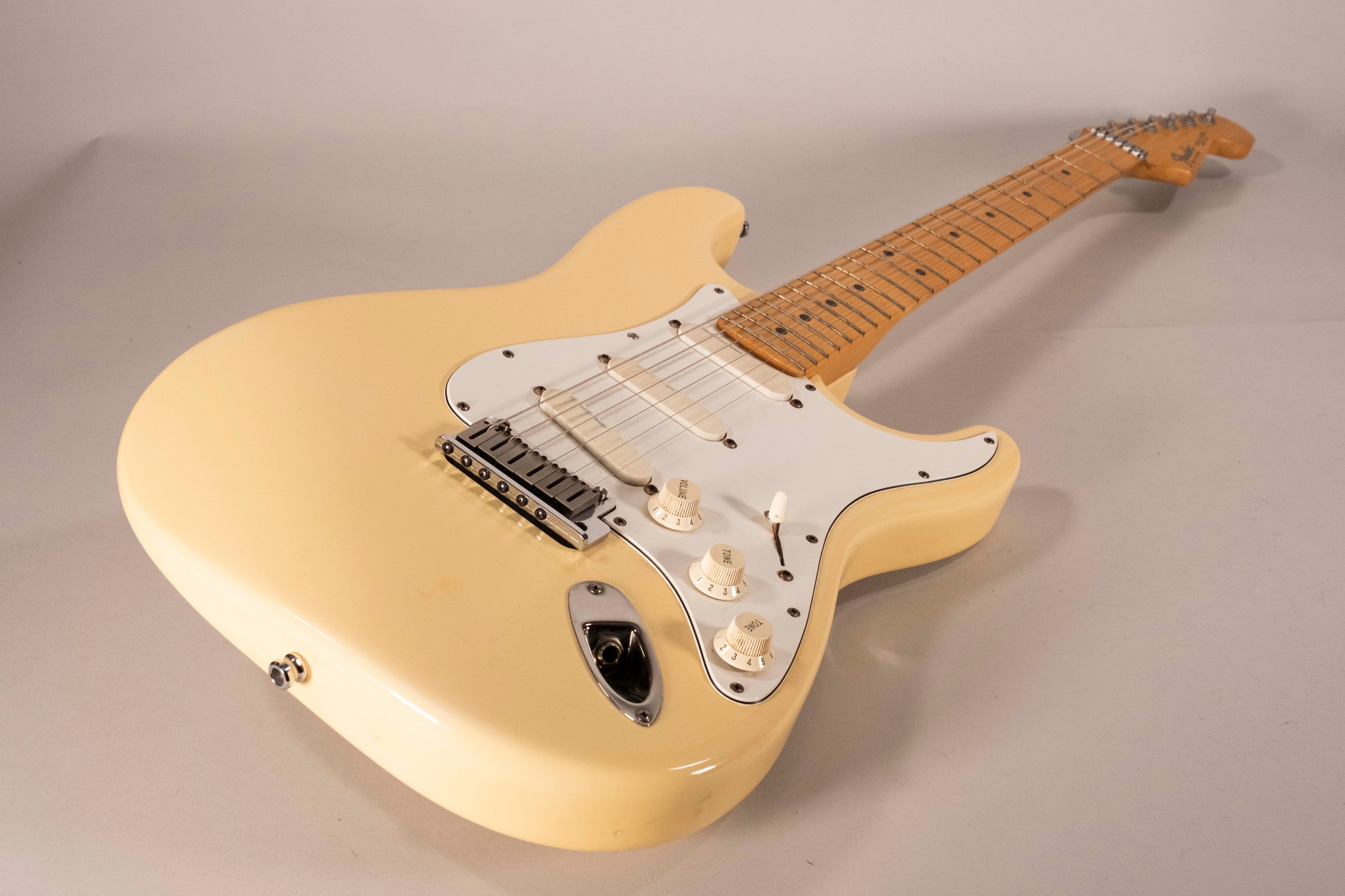 FENDER STRATOCASTER PLUS 88 USATA