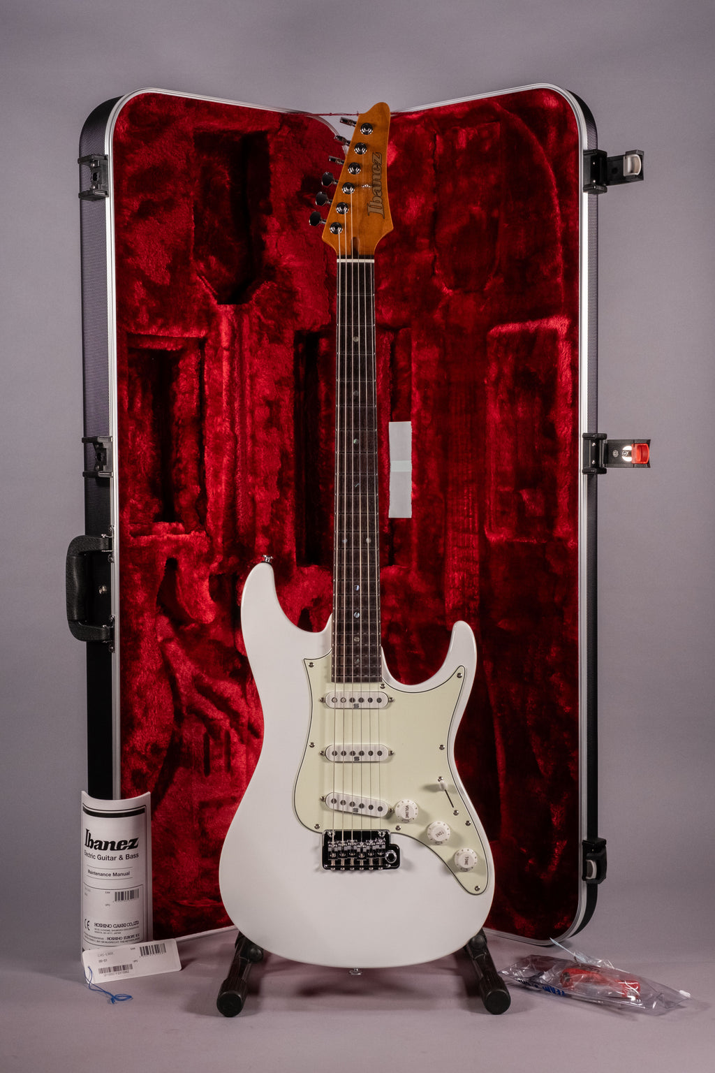 Ibanez Luca Mantovanelli LM1 Luna White
