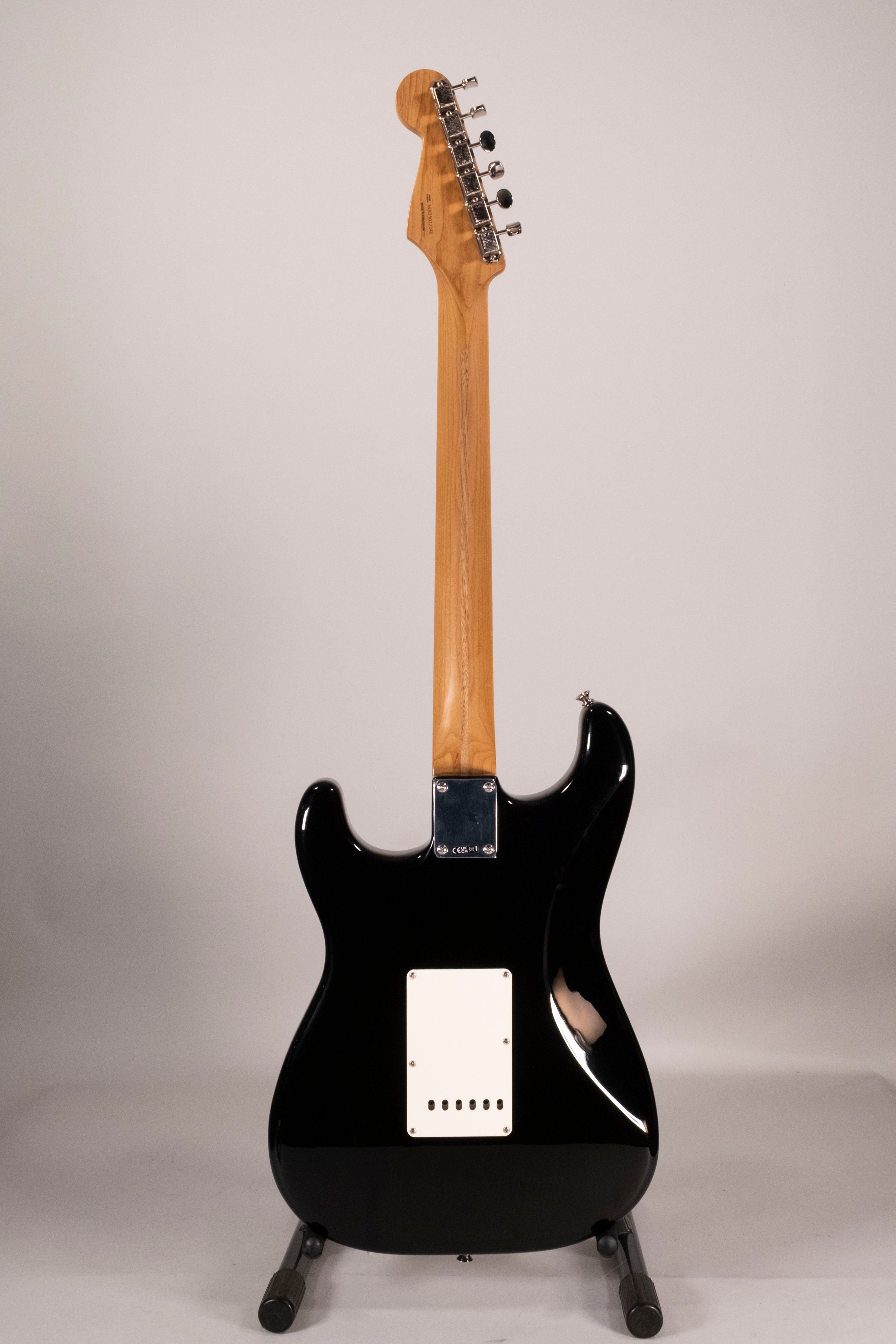 Fender Limited Edition Vintera II '50s Stratocaster Roasted Maple Finish Black