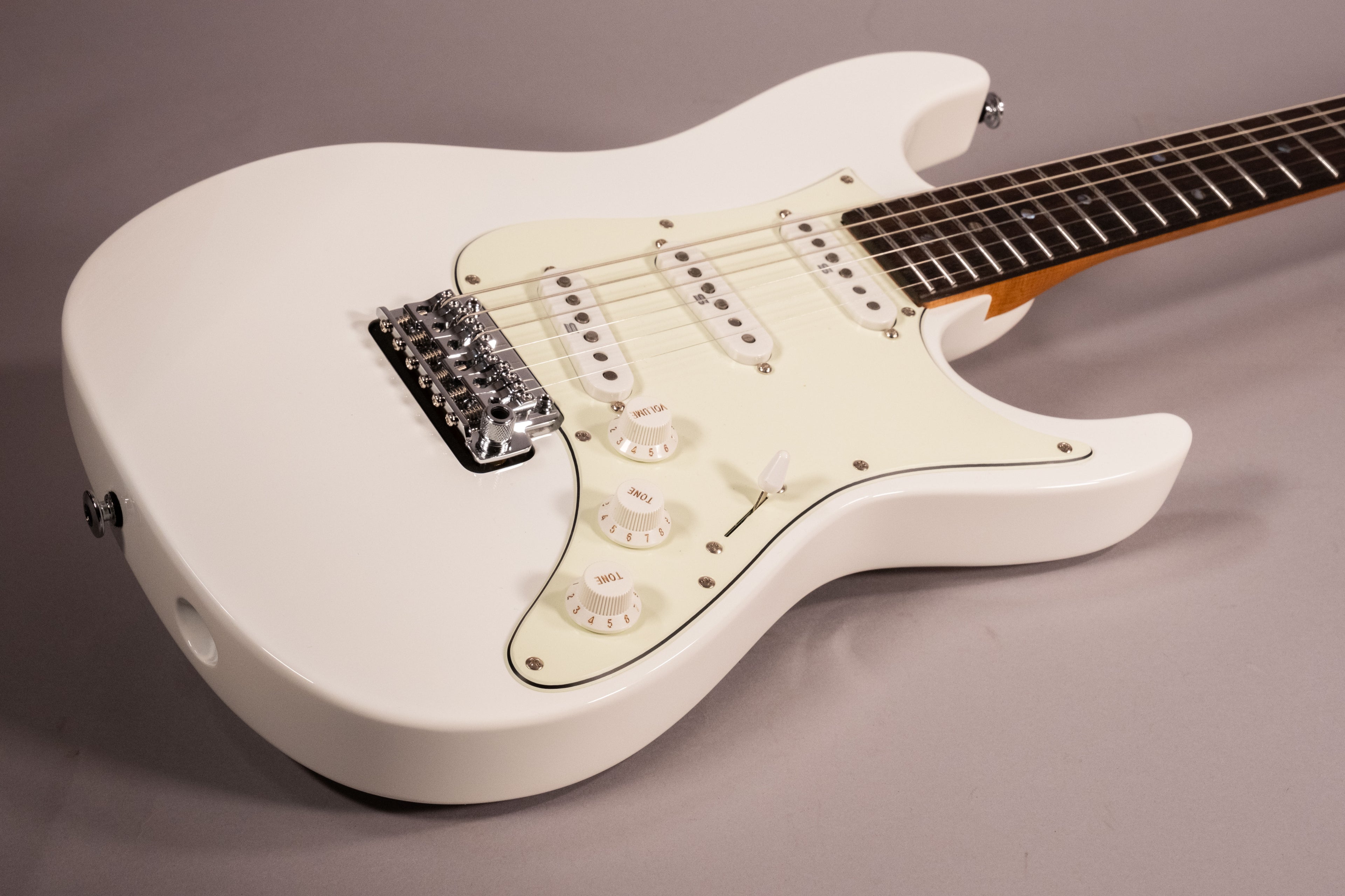 Ibanez Luca Mantovanelli LM1 Luna White