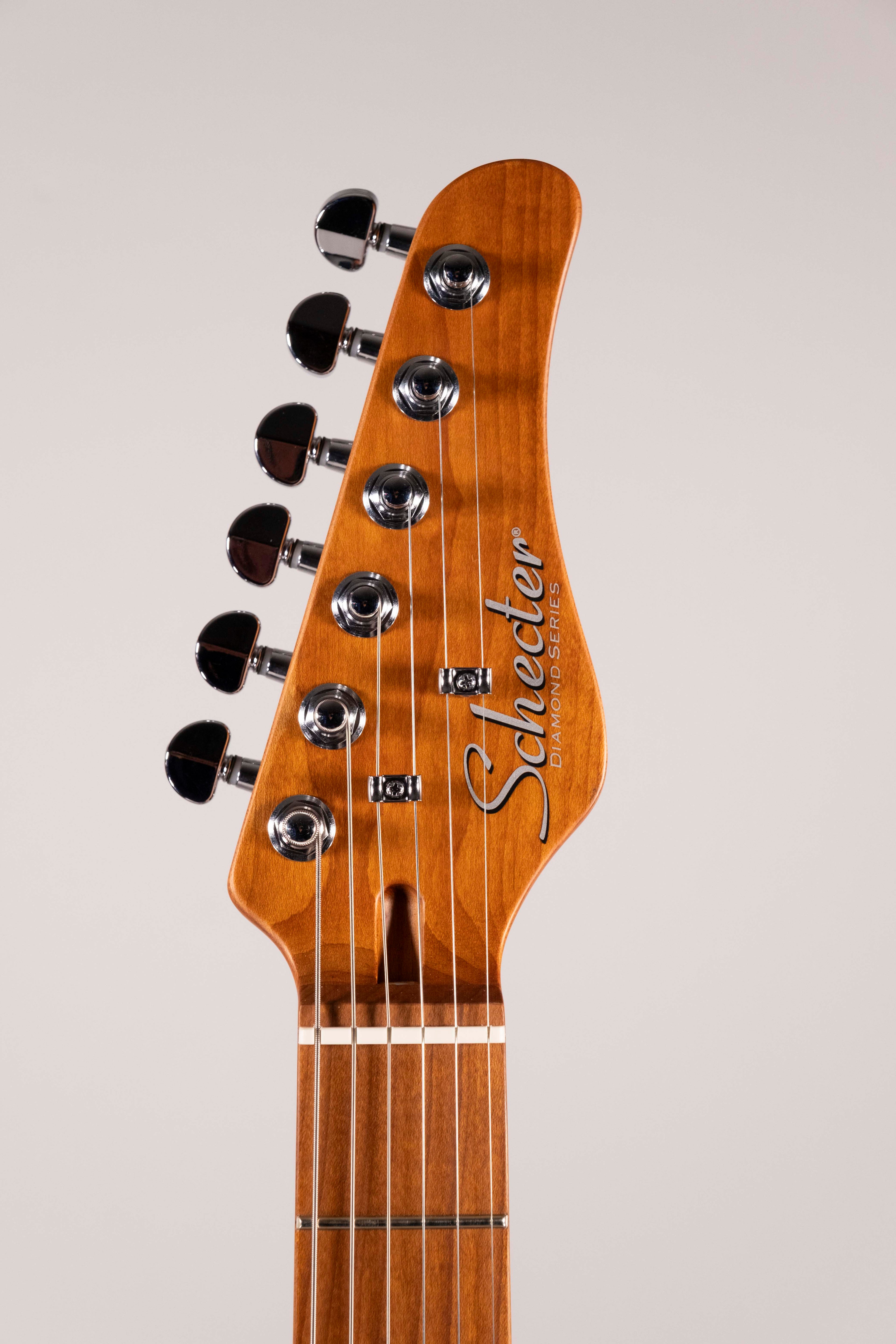 Schecter R66 Elite II Roasted Maple PT Sunburst