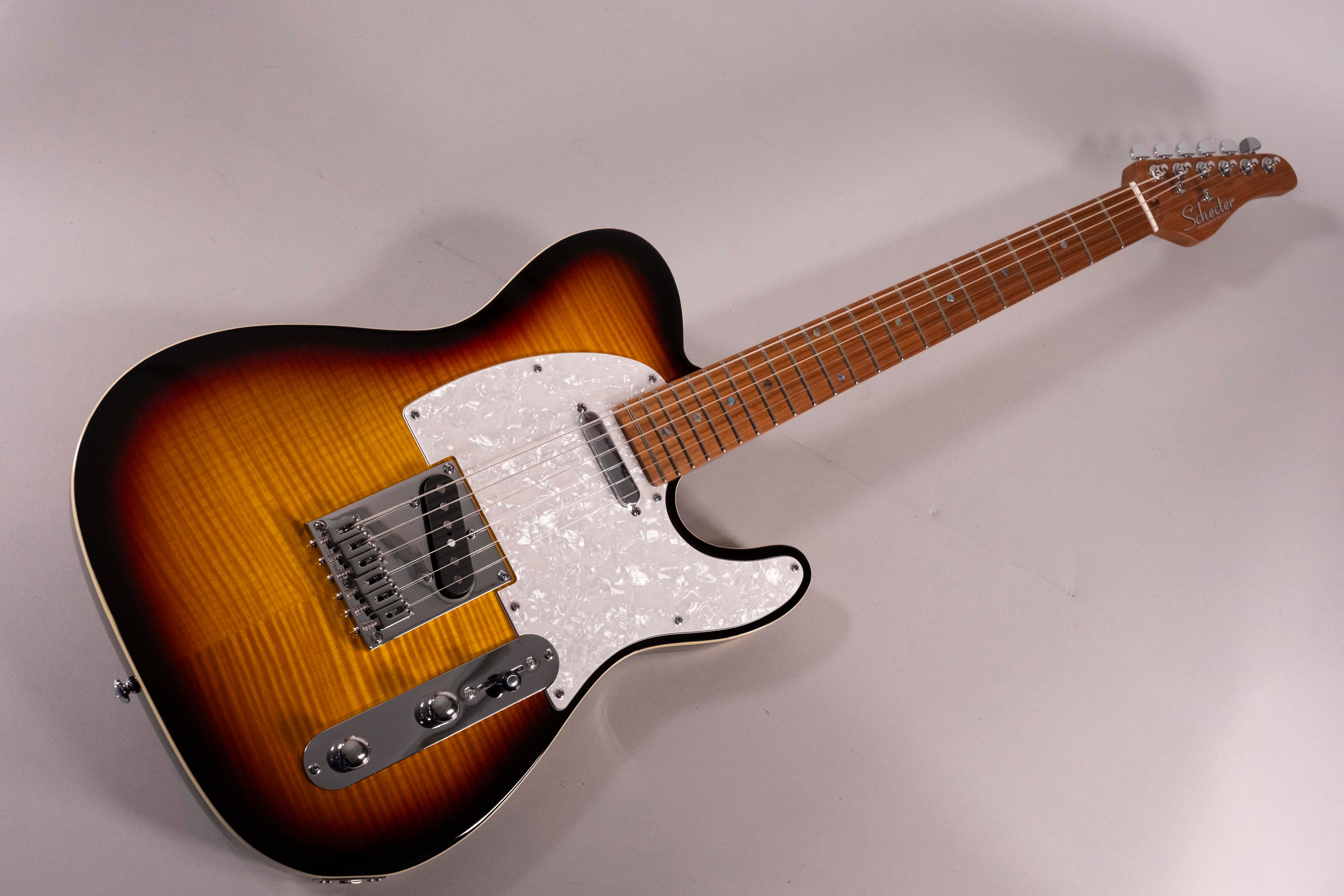 Schecter R66 Elite II Roasted Maple PT Sunburst