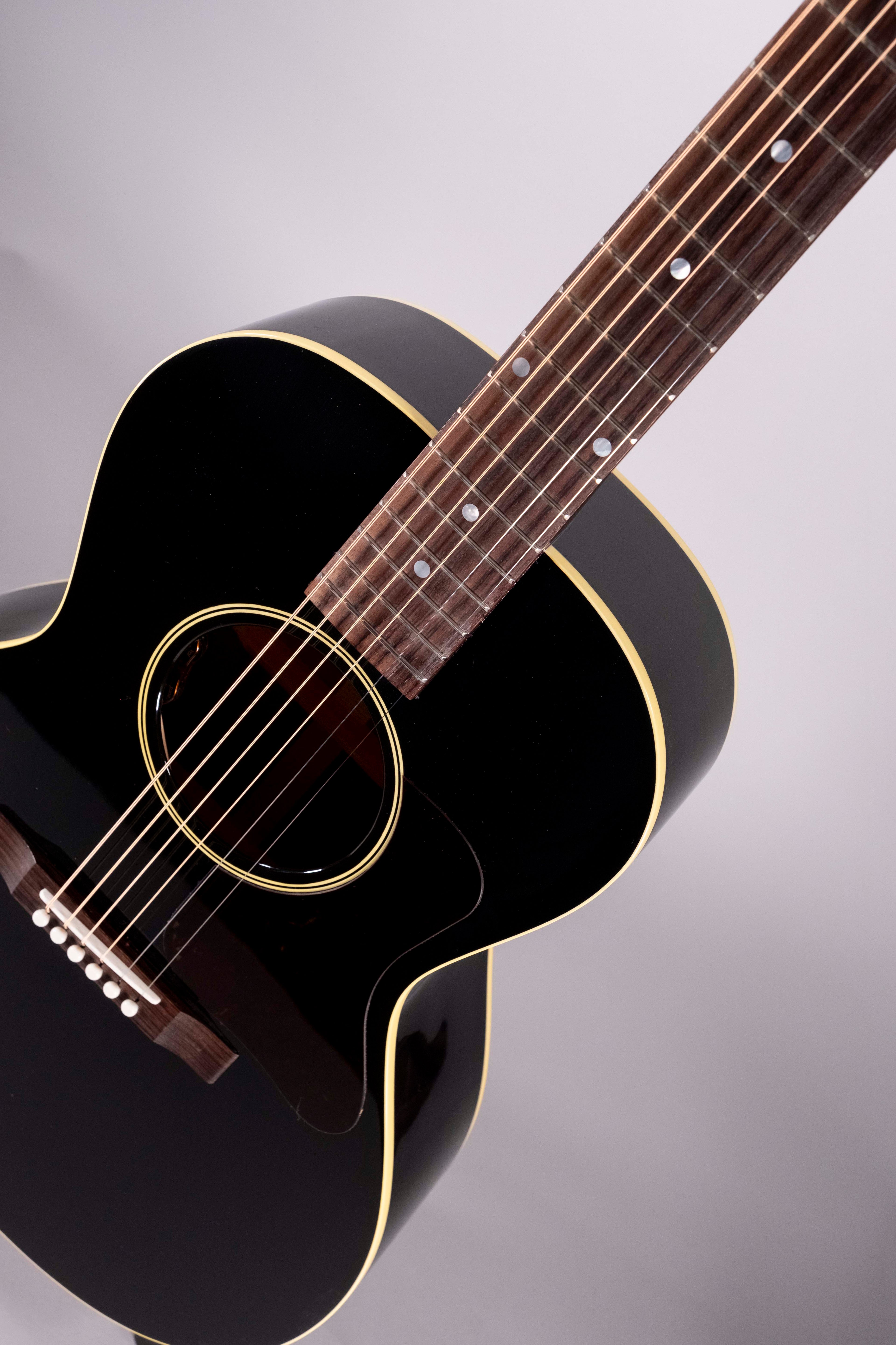 Gibson L-00 Original Ebony Small Body Chitarra Acustica
