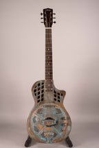 Johnson Guitars Chitarra Resofonica wood elettrificata cutaway
