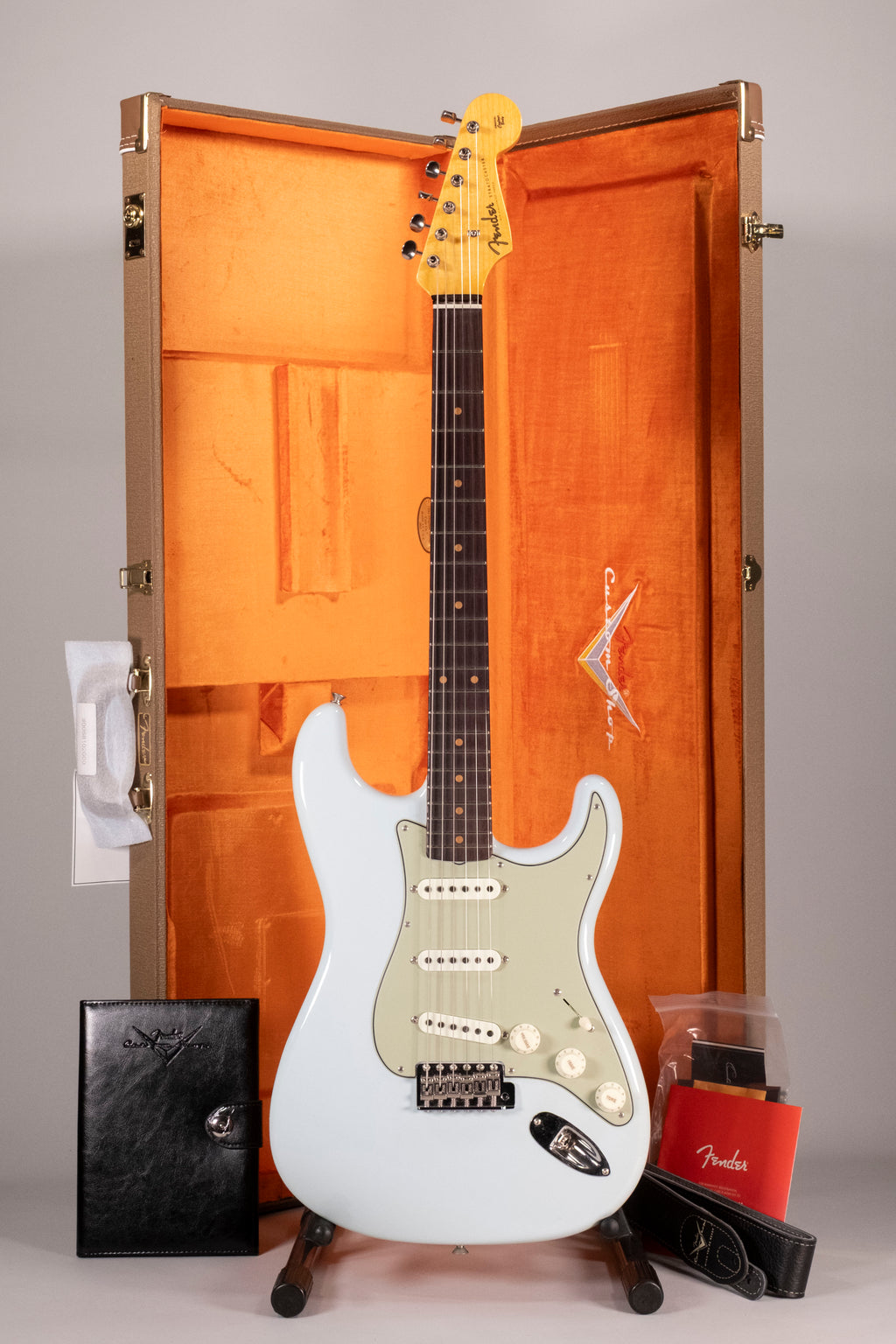 FENDER STRATOCASTER vintage custom 59 SONIC B. USATA