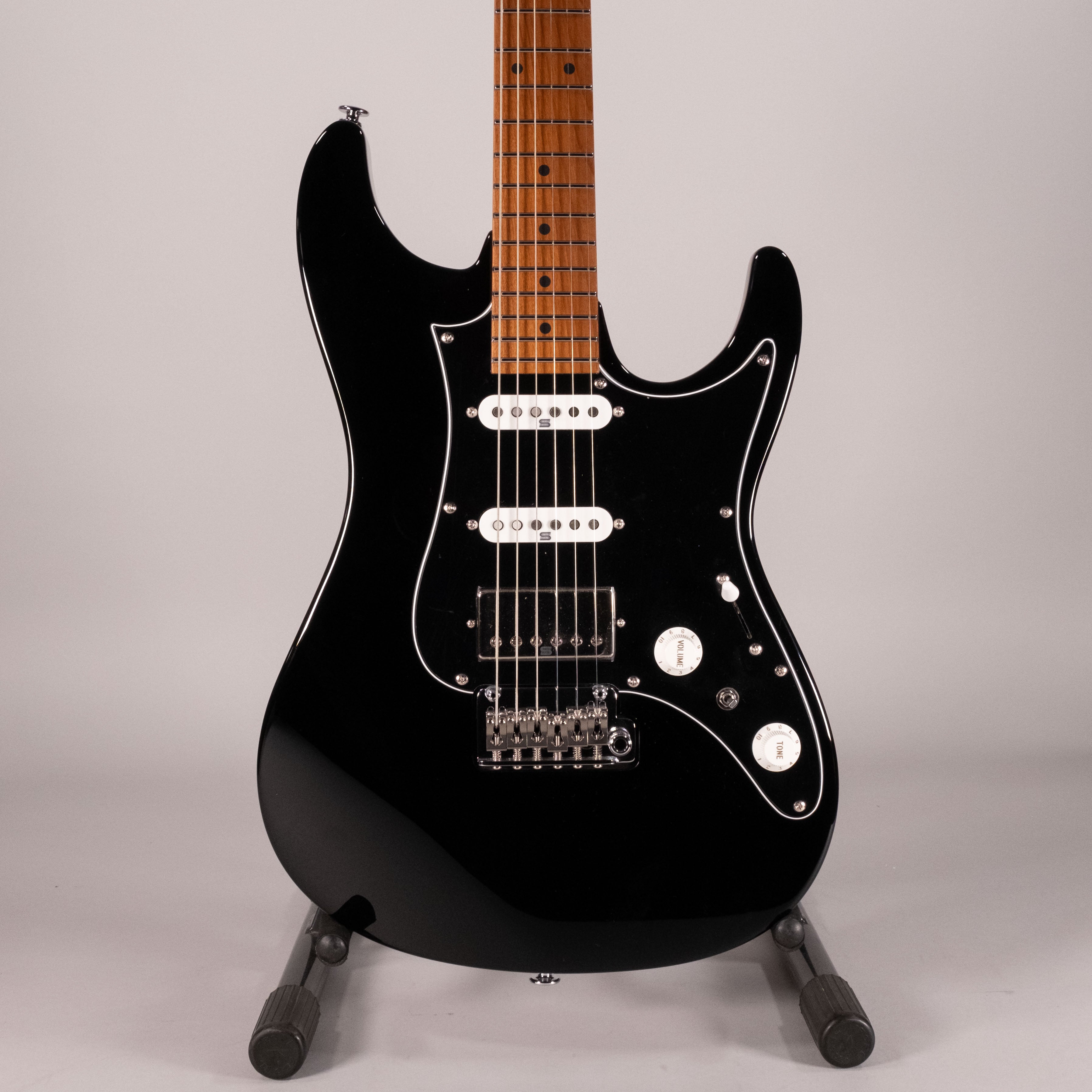 Ibanez AZ2204B Chitarra Elettrica Black