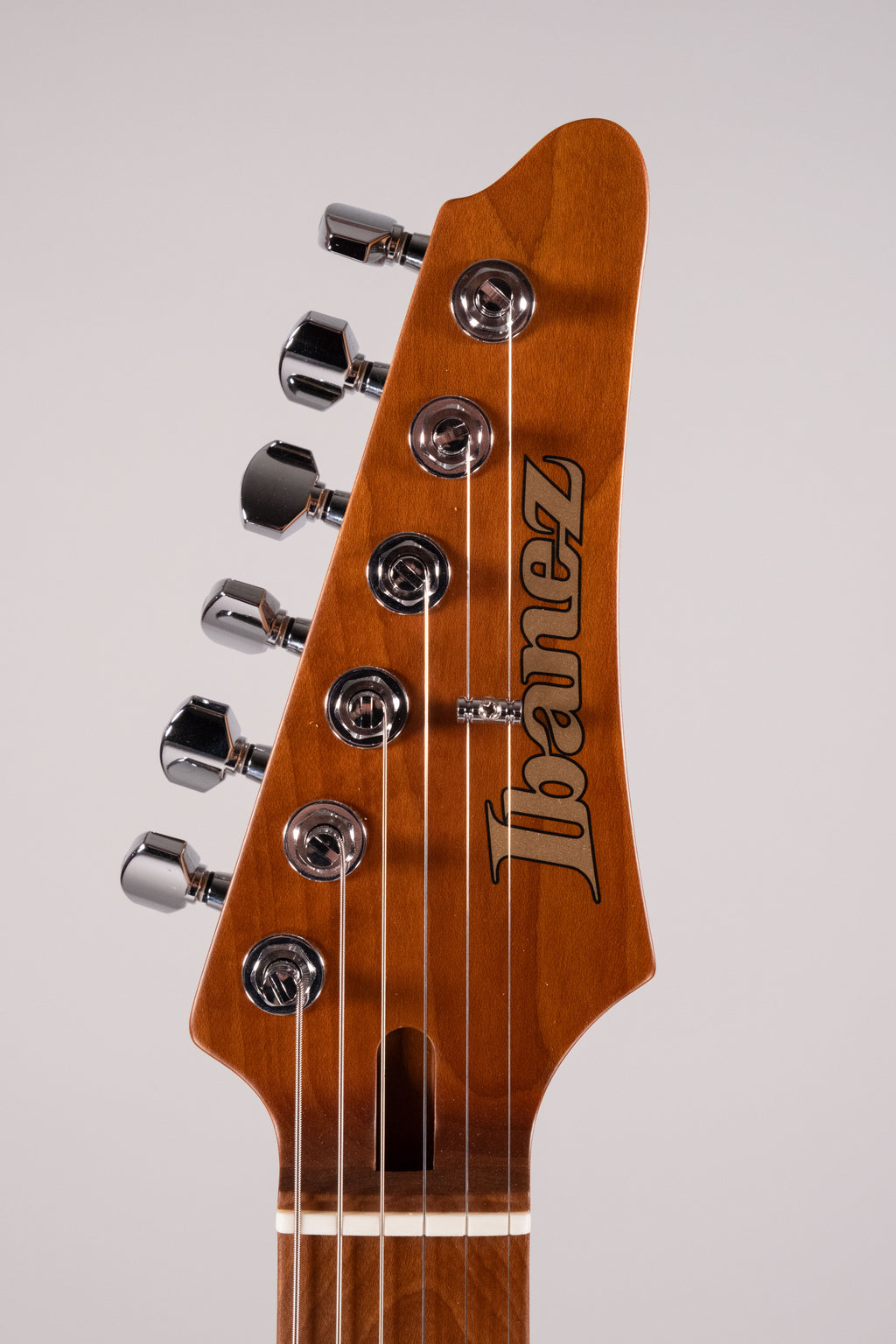 Ibanez AZ2204B Chitarra Elettrica Black