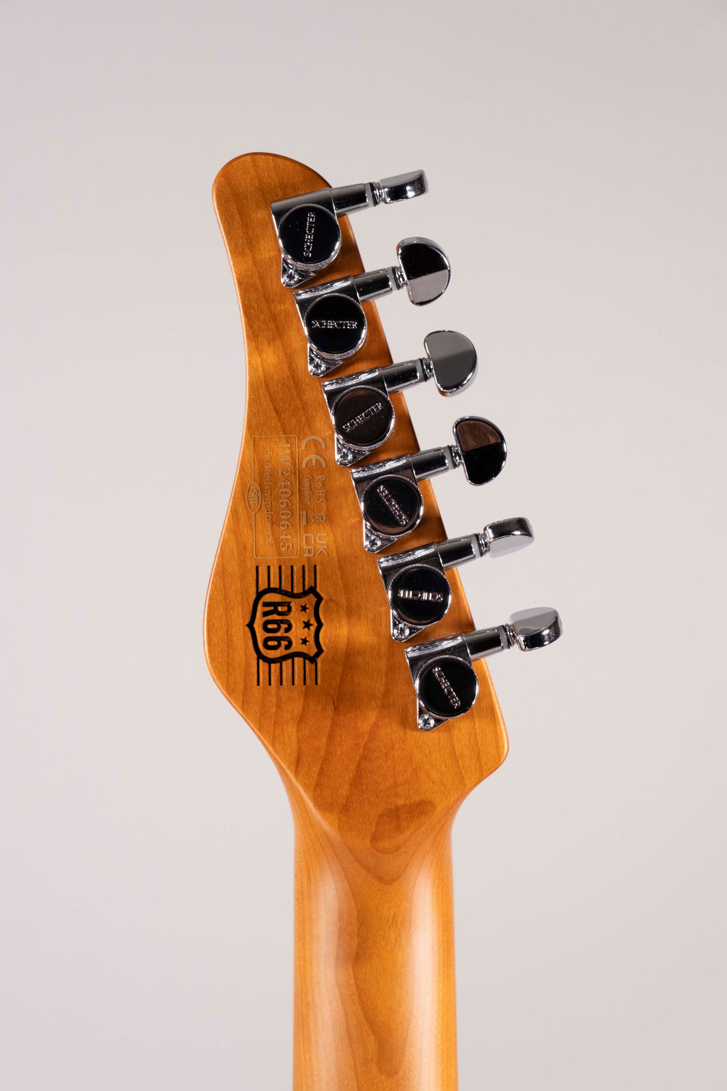 Schecter R66 Elite II Roasted Maple Traditional Vintage