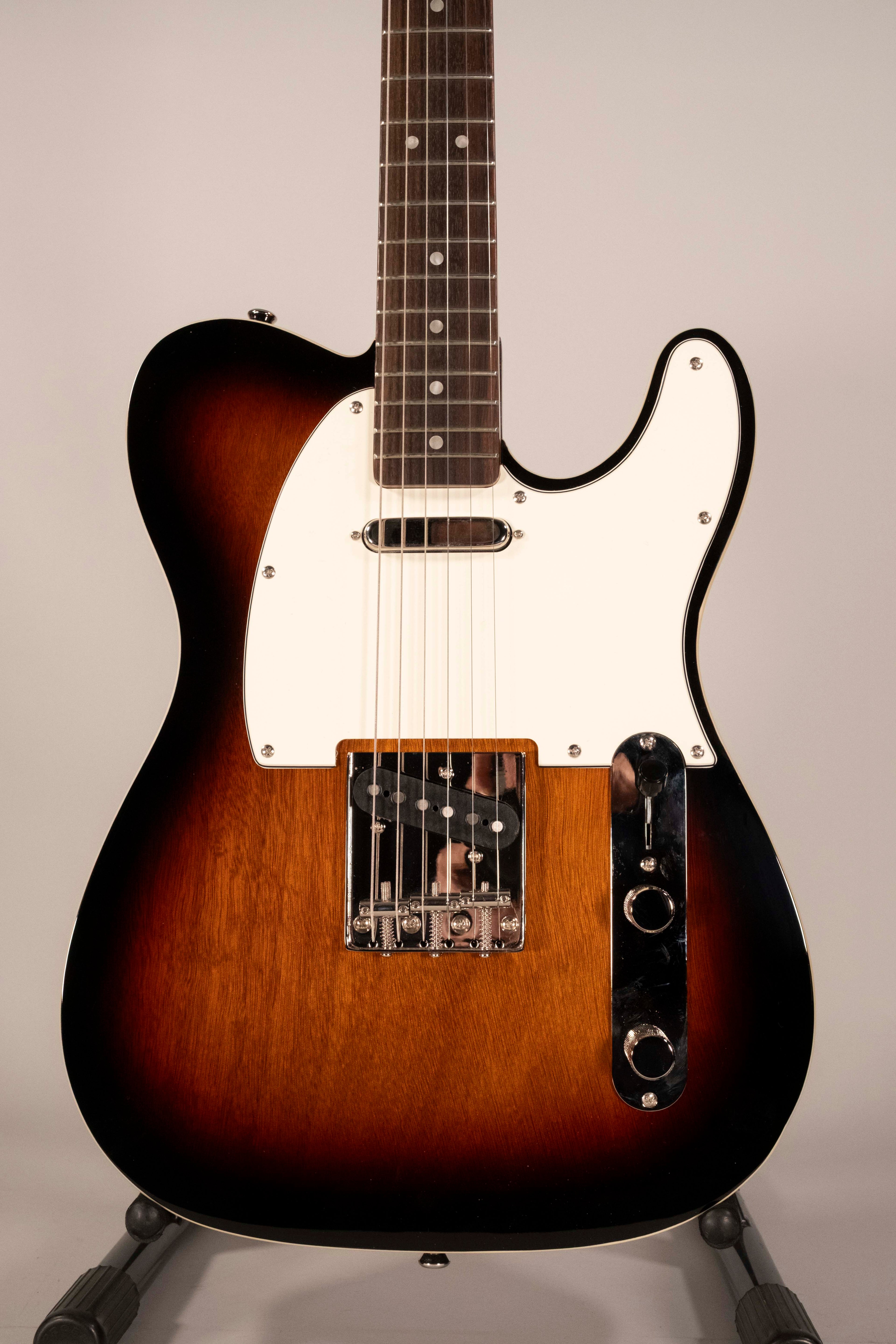 SQUIER TELE CUSTOM CV '60 USATA
