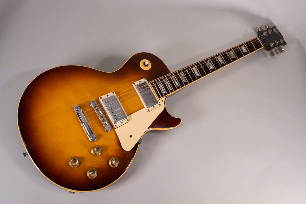 GIBSON LES PAUL DELUXE 1975 USATA