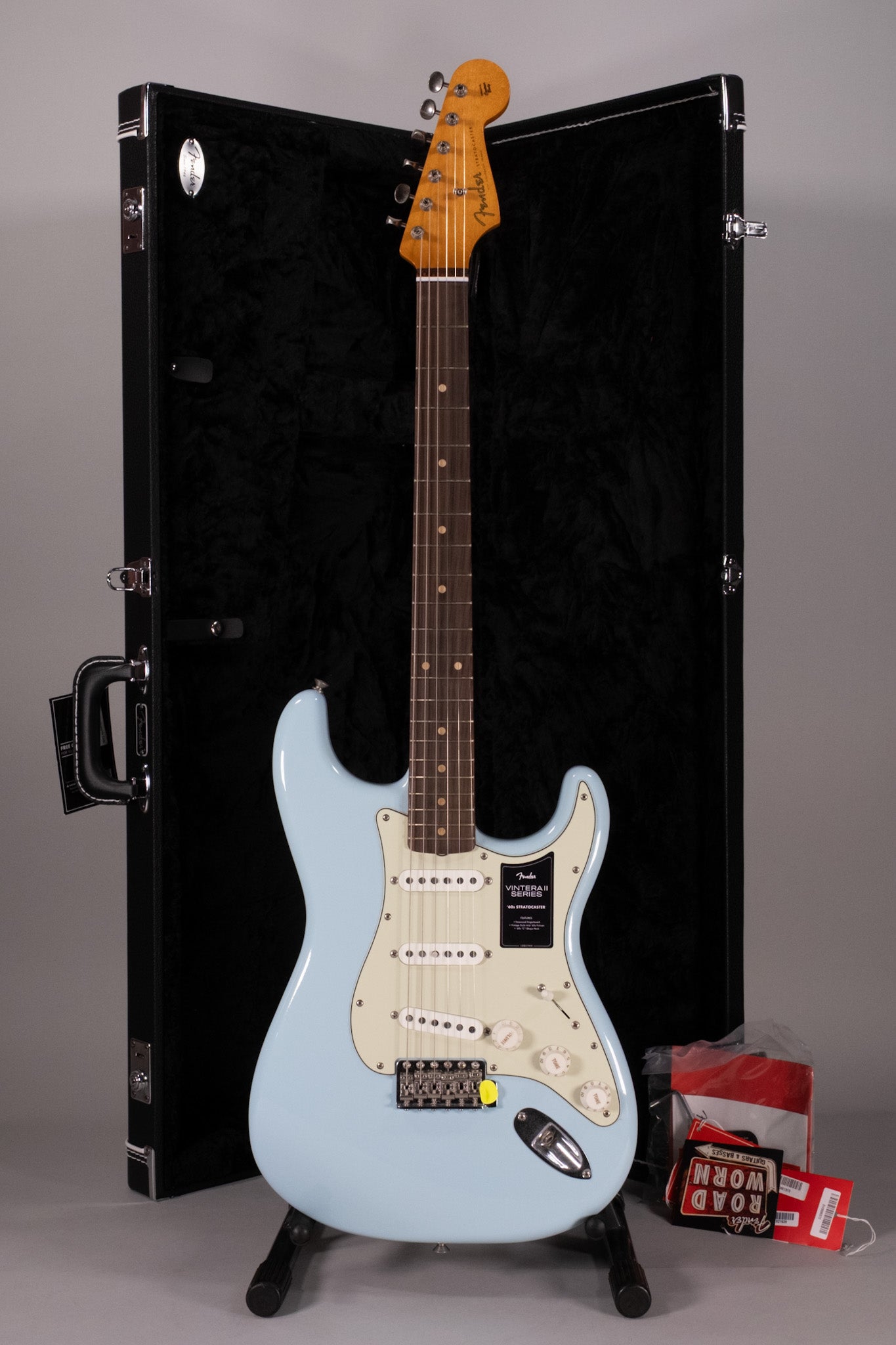 Fender Limited Edition Vintera II Road Worn '60s Stratocaster Rw Sonic Blue