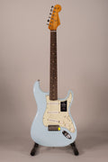 Fender Limited Edition Vintera II Road Worn '60s Stratocaster Rw Sonic Blue