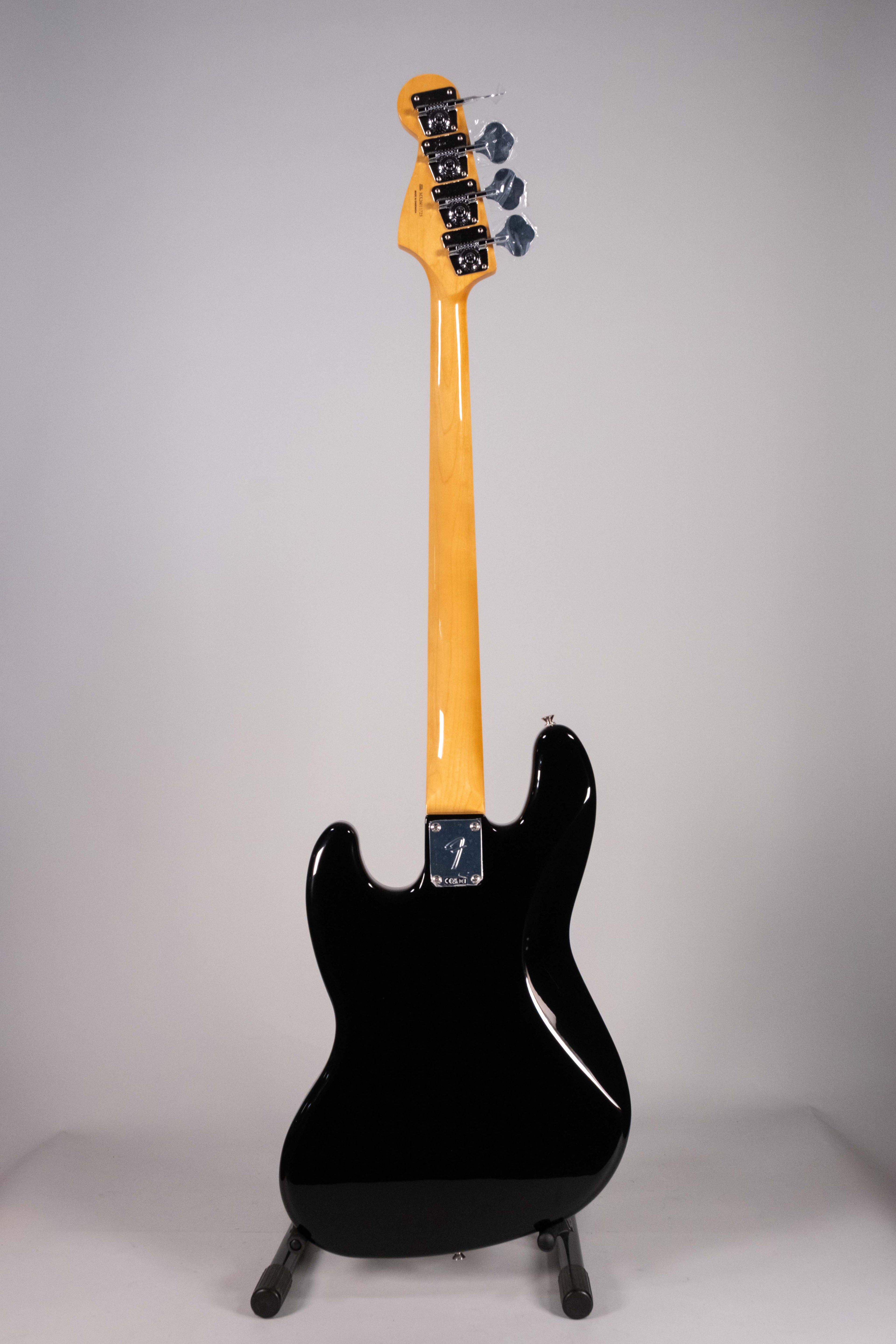 Fender Vintera III Late 60 Precision Bass Rw Black
