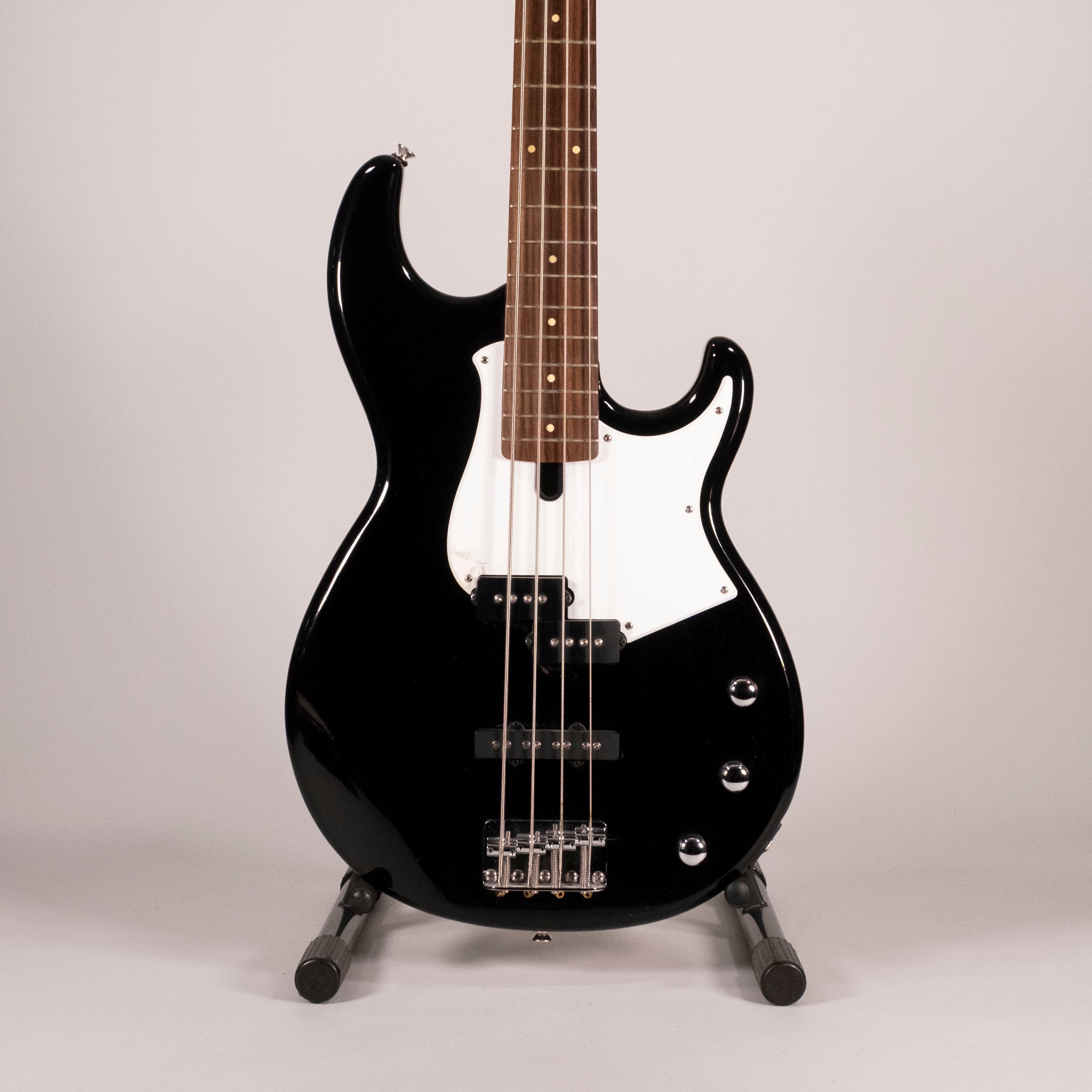 Bass Yamaha bb234 Usato