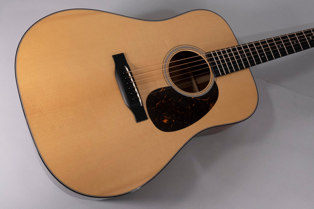 MARTIN D18 1937 AUTHENTIC USATA