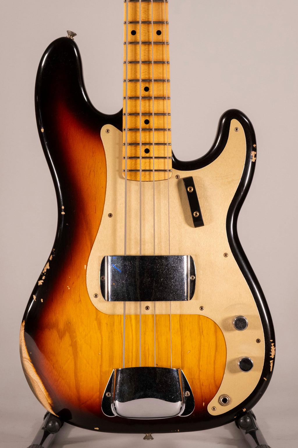 Fender Custom Shop 1958 Precision Bass Relic 3 Color Sunburst