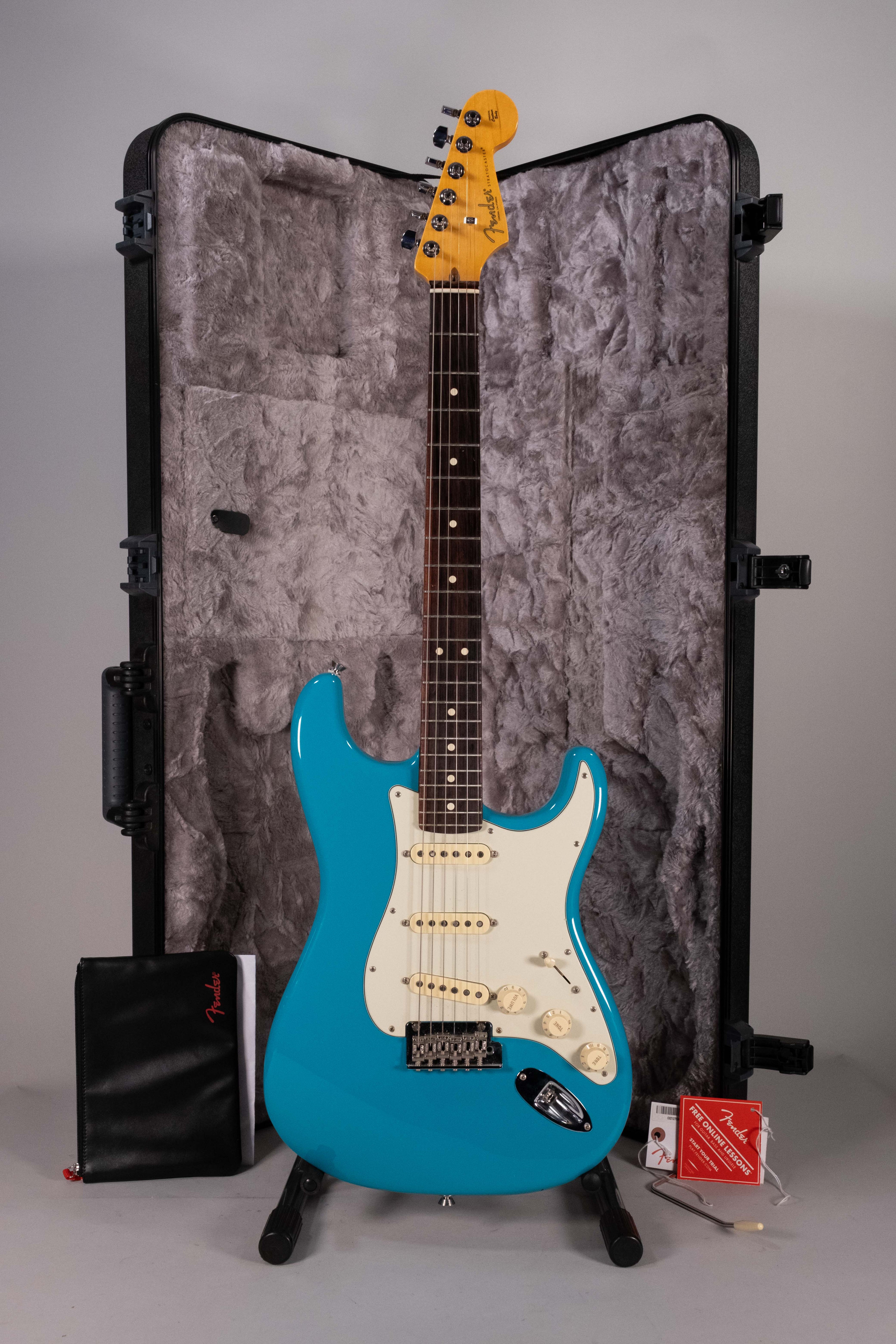 FENDER STRATO AM PROFESSIONAL II USATA