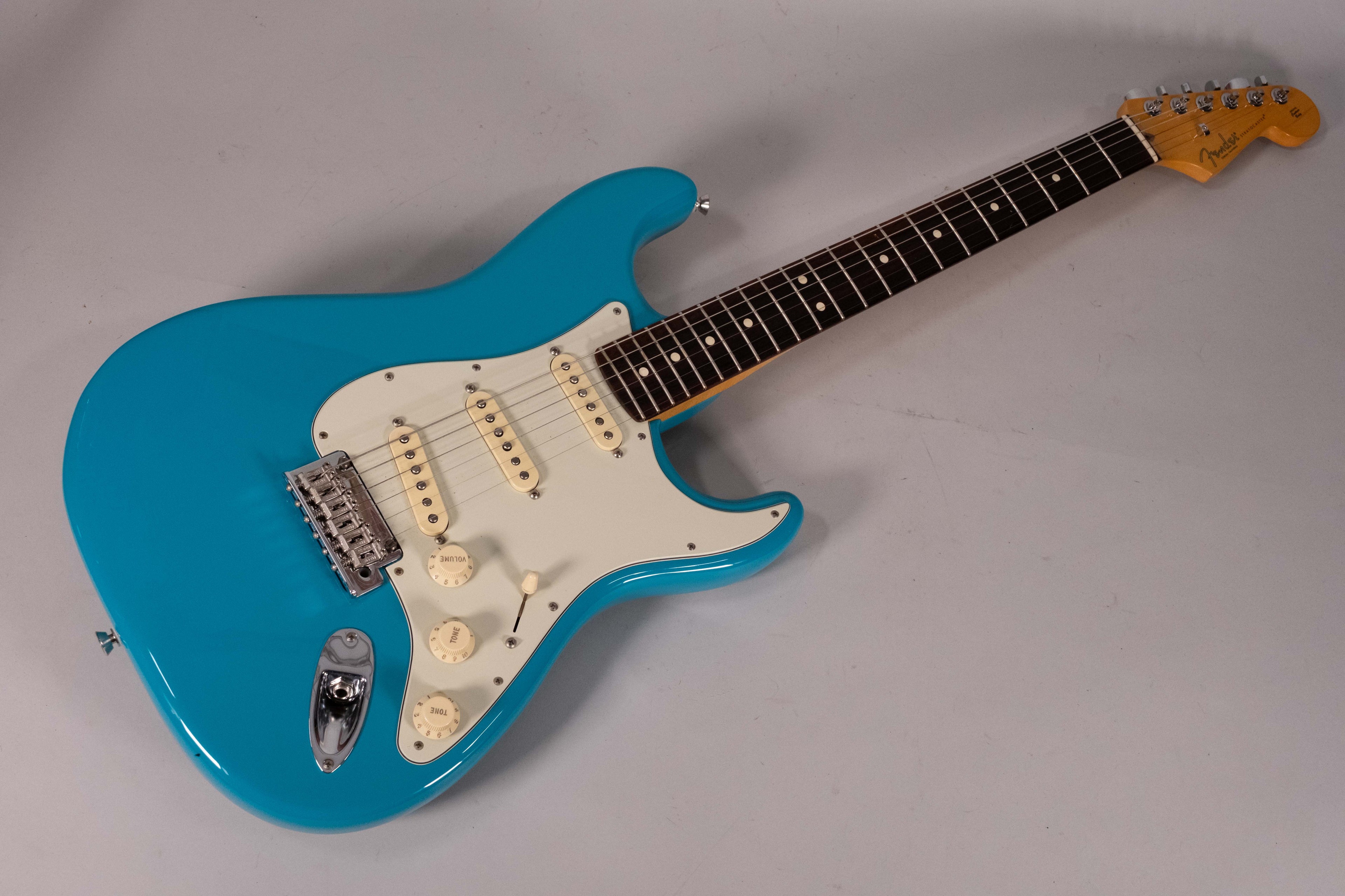 FENDER STRATO AM PROFESSIONAL II USATA