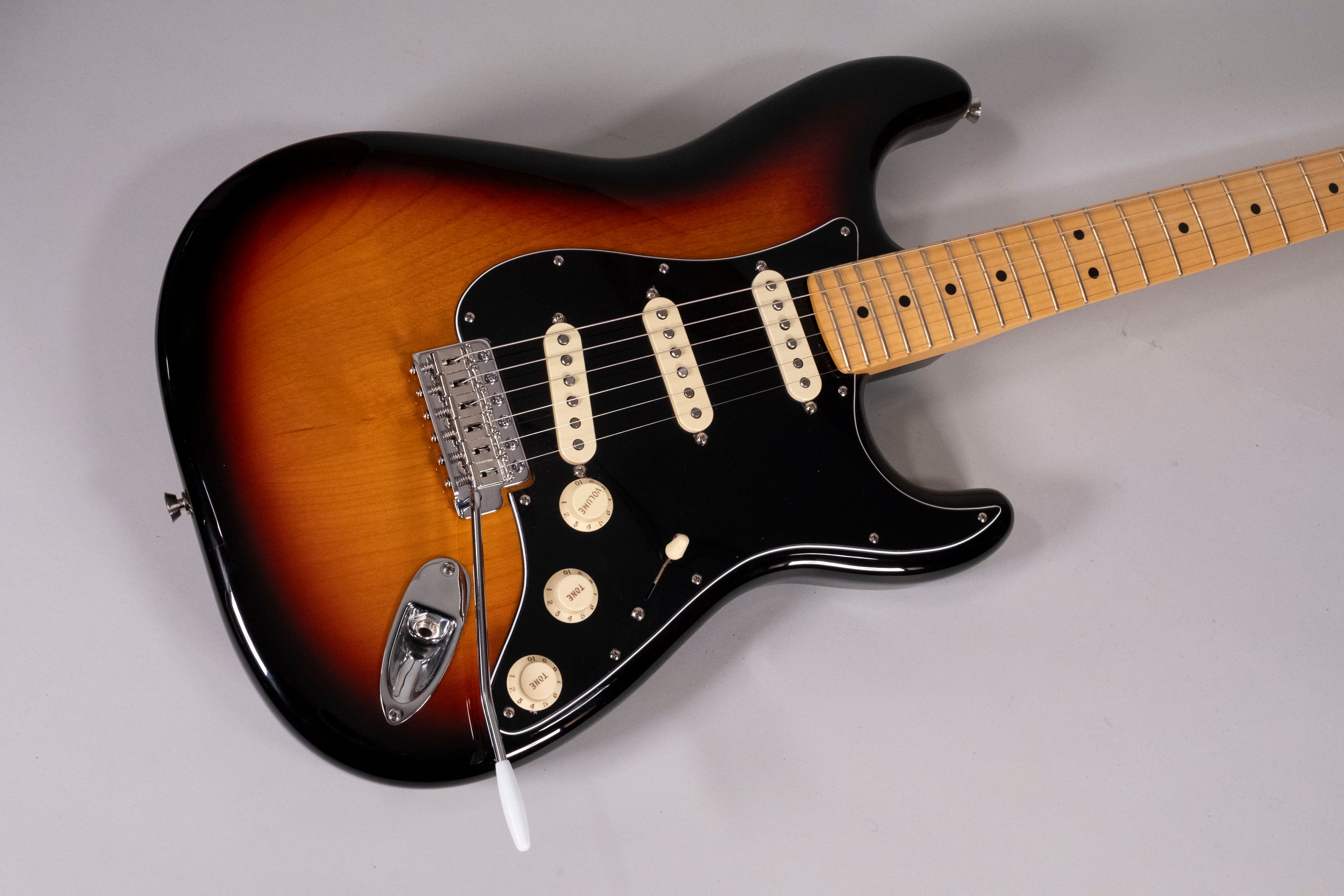 FENDER STRATOCASTER 2021