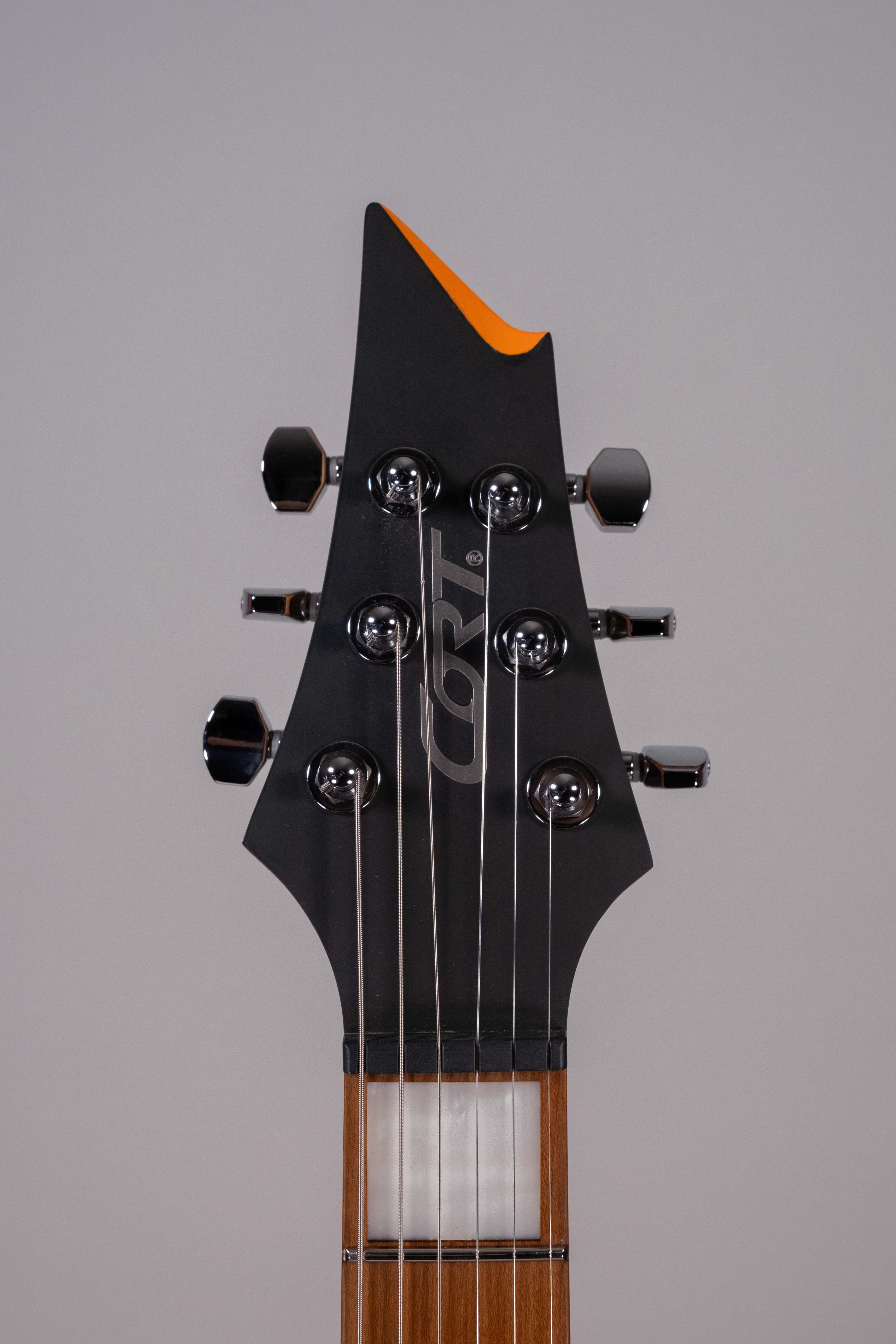 Cort Kx600 infinite ocs w/bag