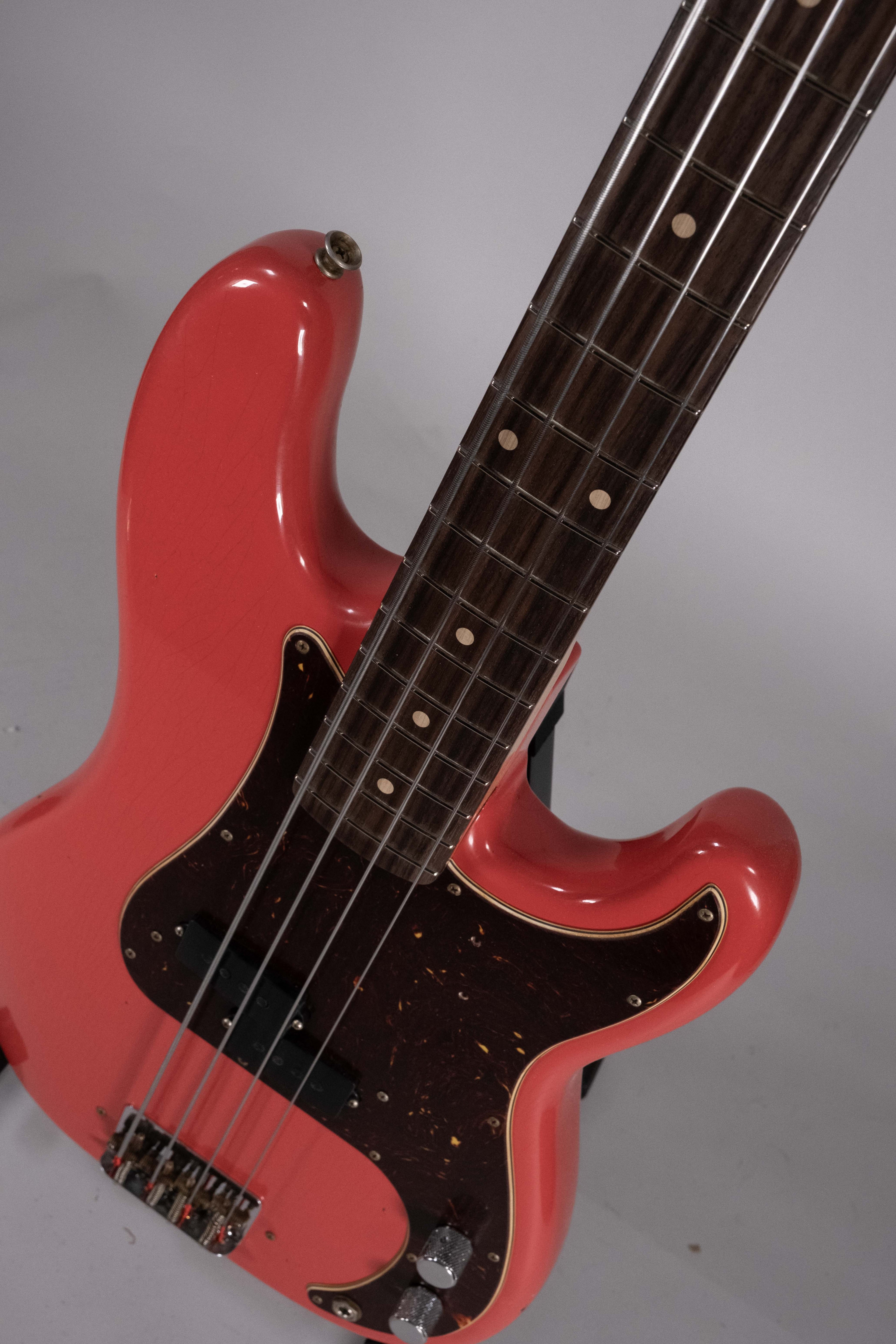 Fender Pino Palladino Signature Precision Bass Fiesta Red