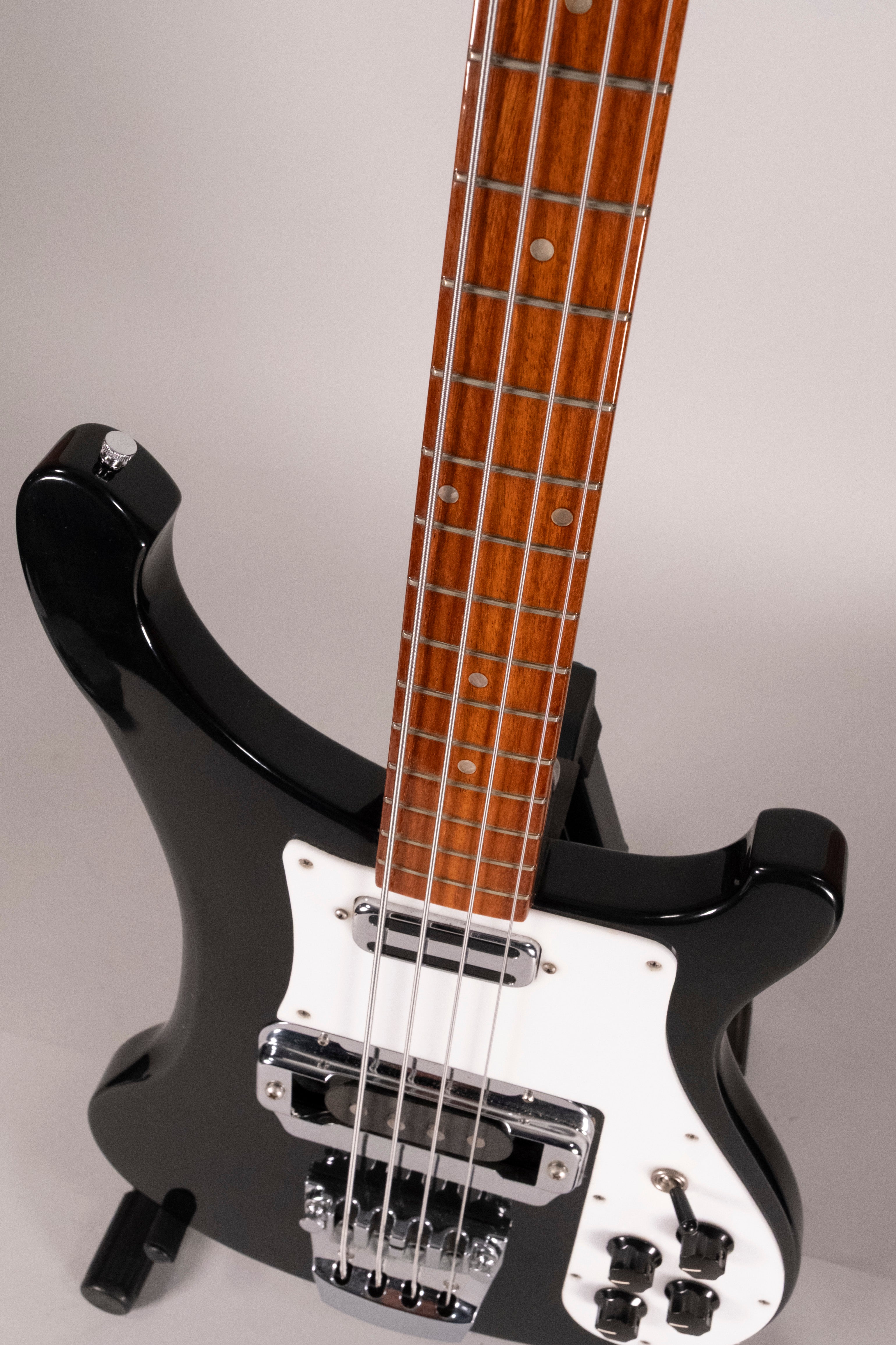 Rickenbacker 4001 V 63 1995 Usato