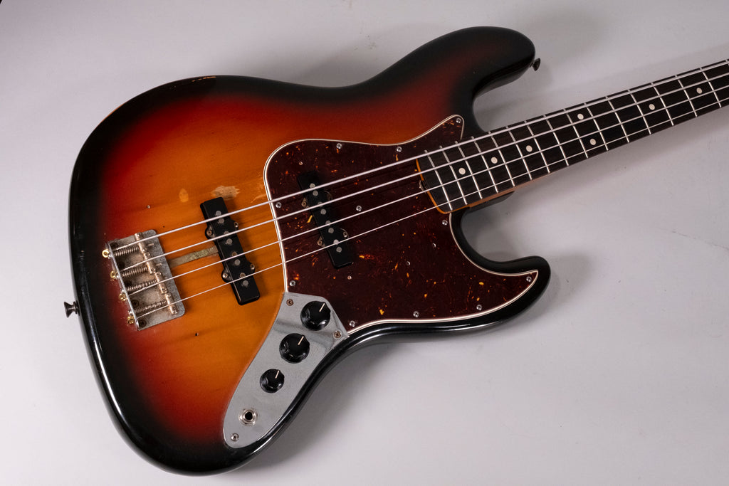FENDER AM VINT 62 JAZZ FULLER '83 USATO