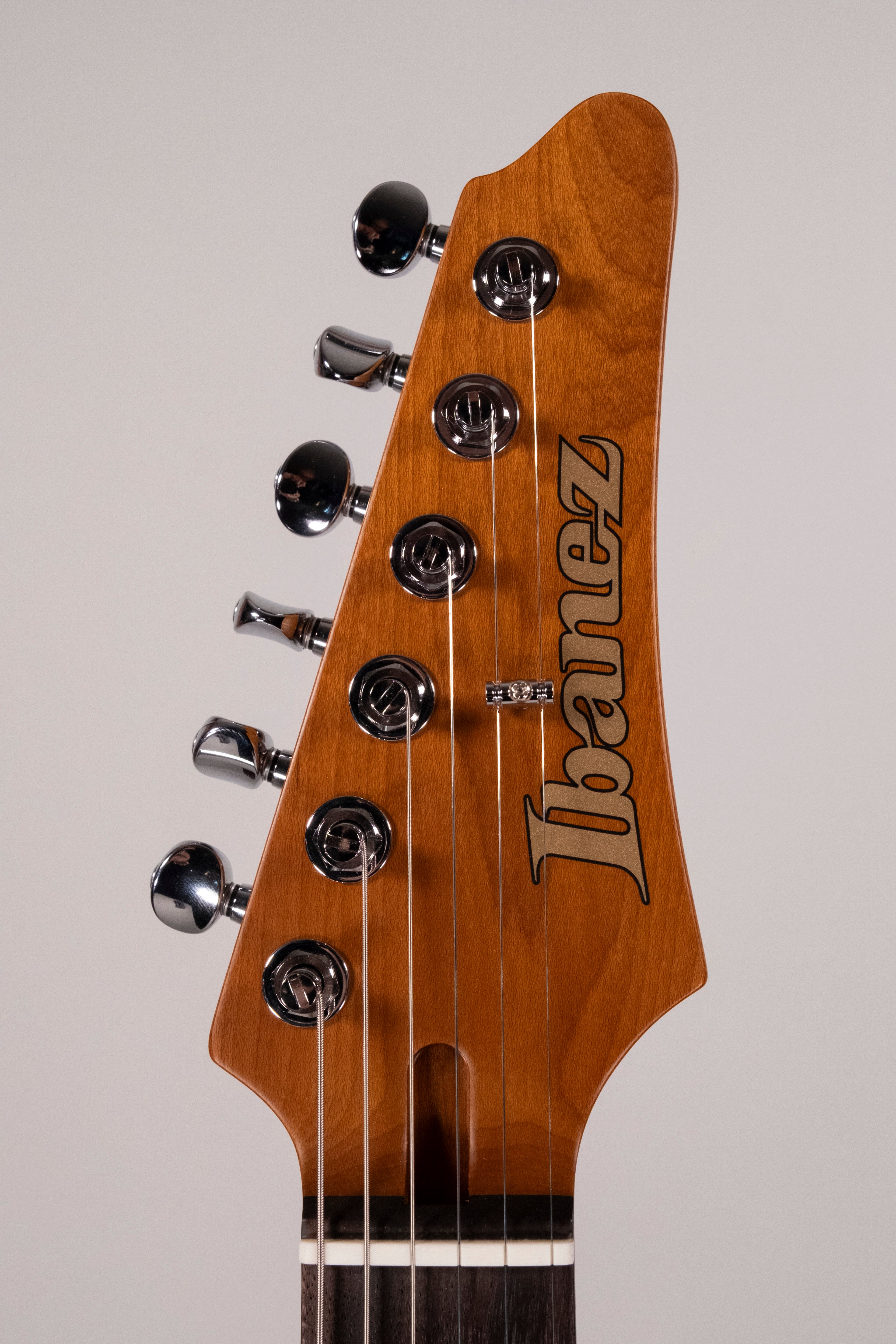 Ibanez AZ2204NW Prestige Pink