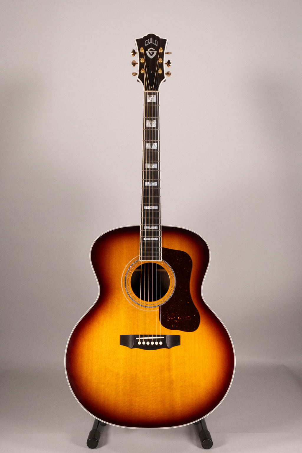 GUILD F55 JUMBO USATA