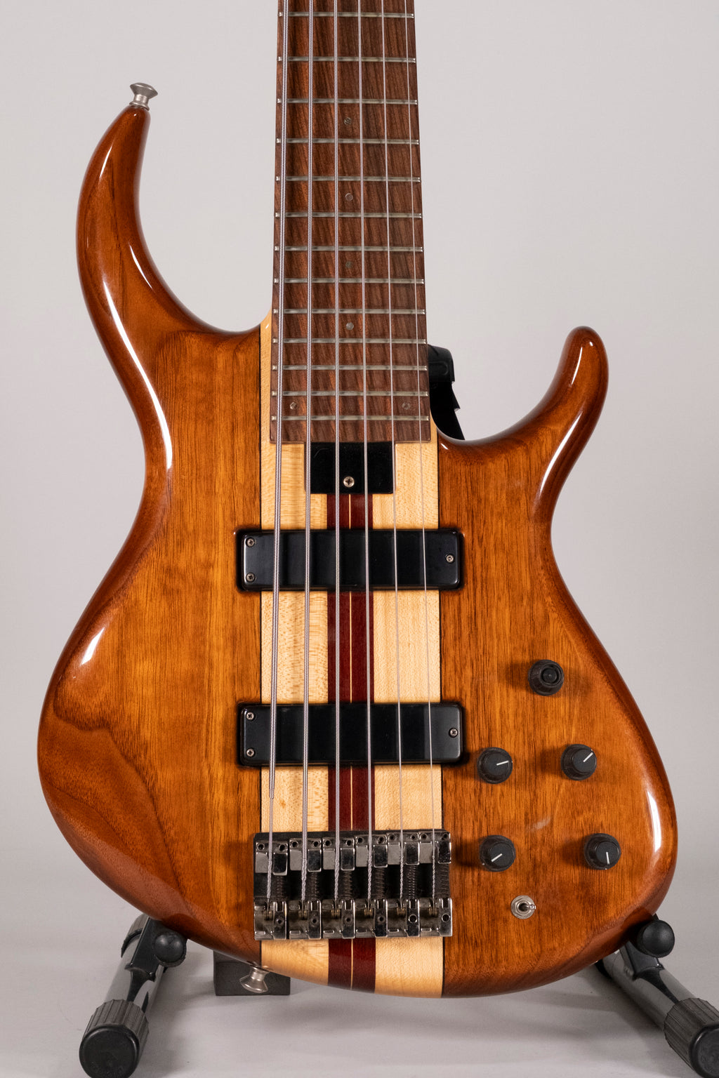 TOBIAS 6 CORDE BASIC USATO