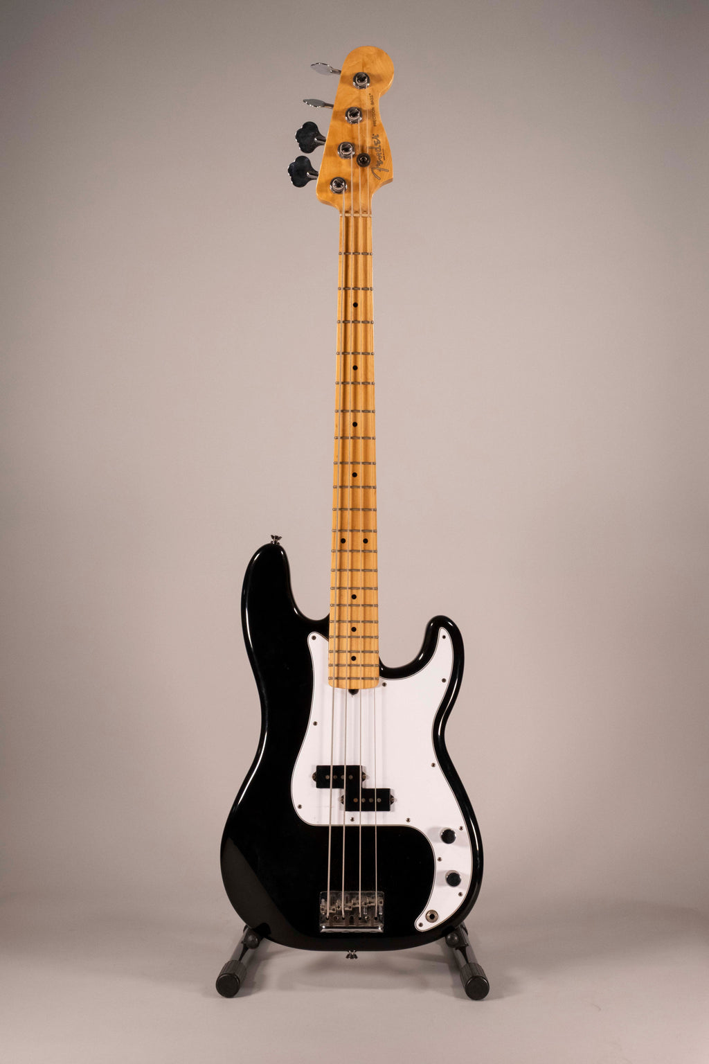 FENDER P-BASS AM STAD BLK MN USATO