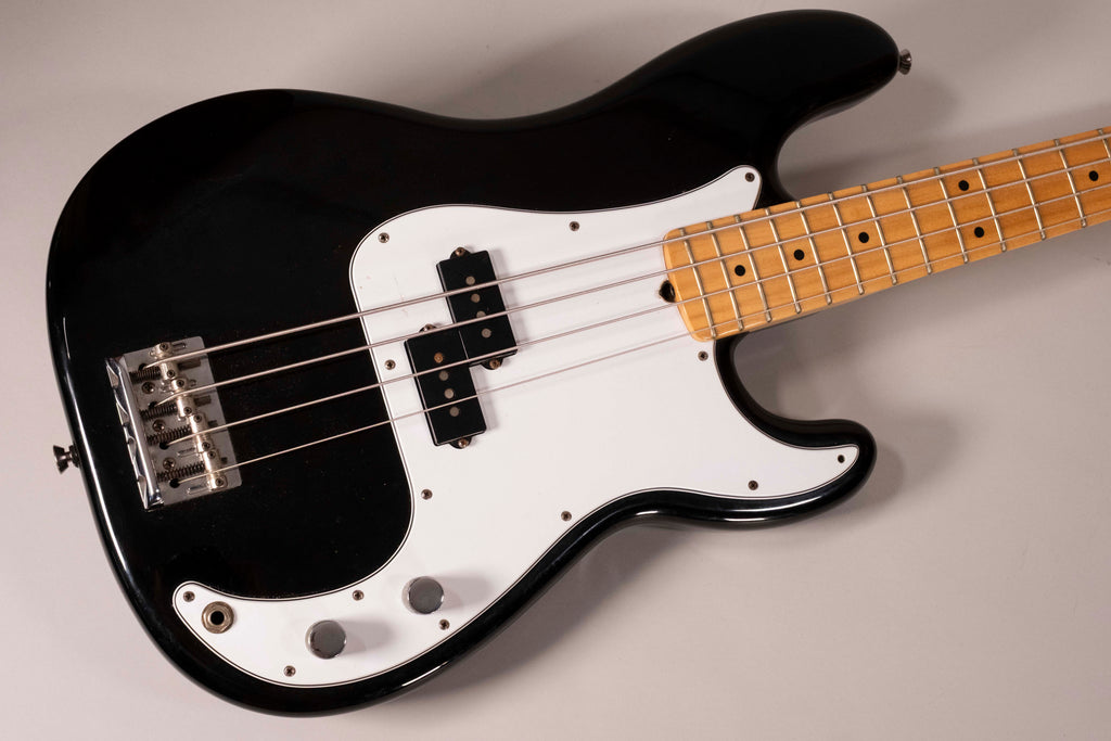 FENDER P-BASS AM STAD BLK MN USATO