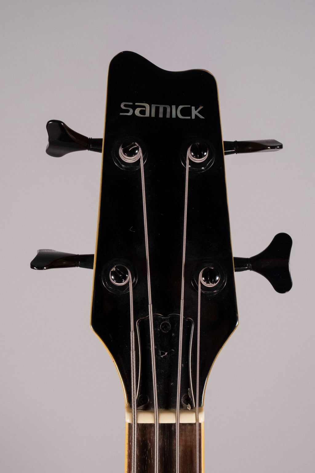 samick basso semicaustico usato