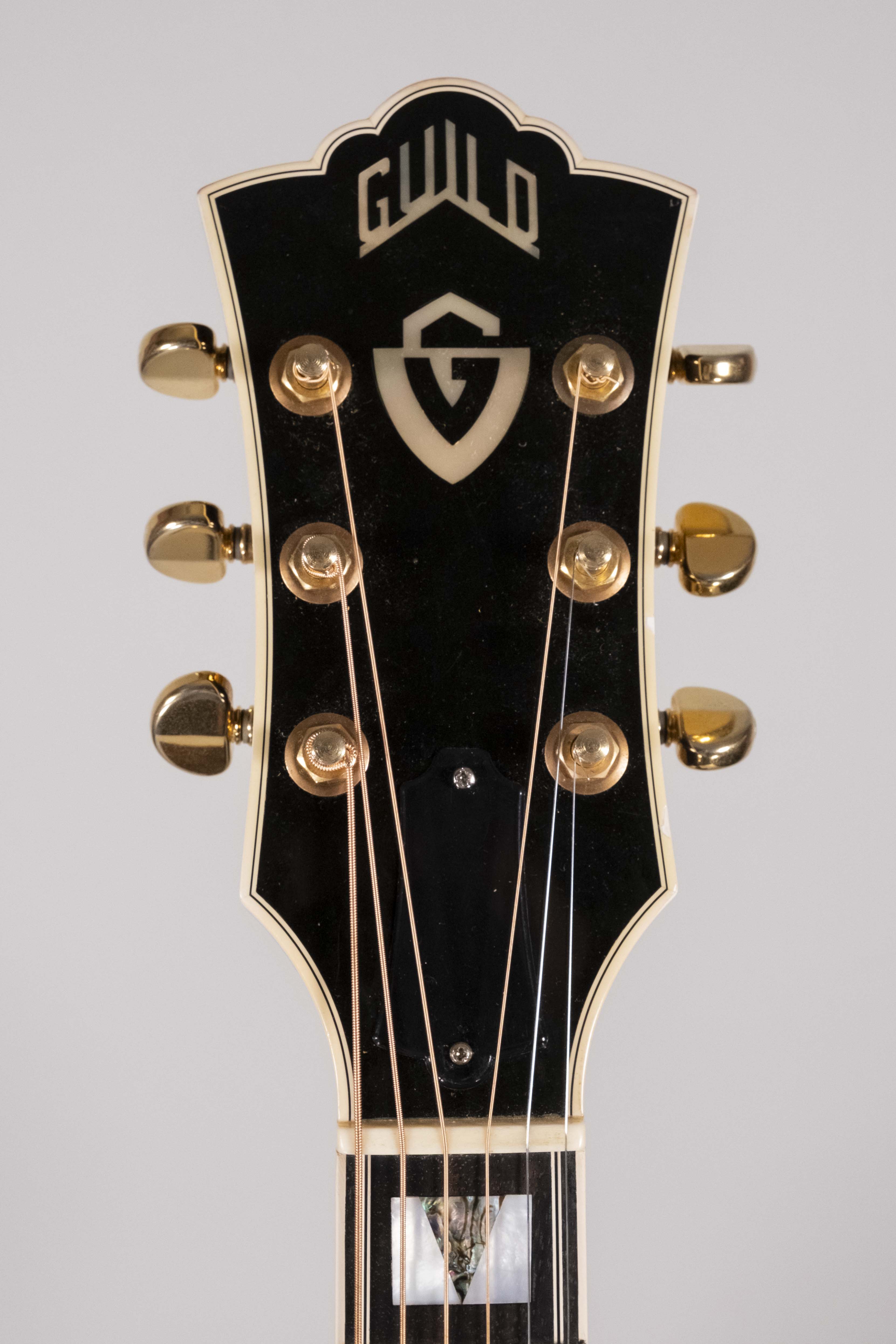 GUILD D55 NAT USATA