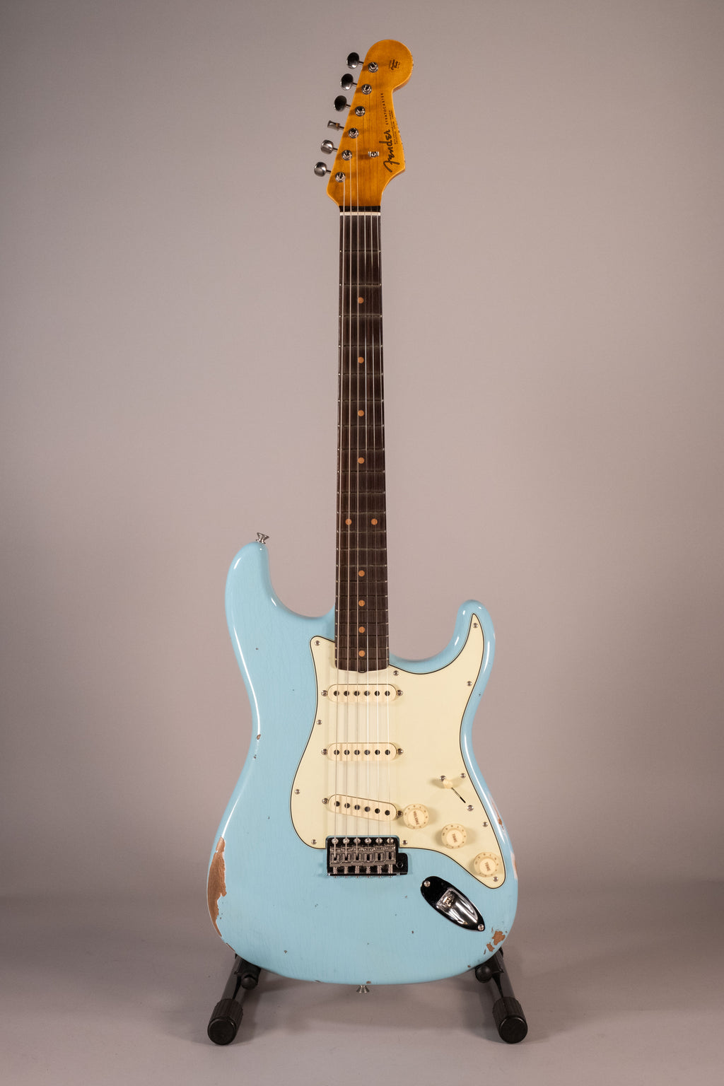 Fender Custom Shop 1962 Stratocaster Relic Faded Aged Daphne Blue