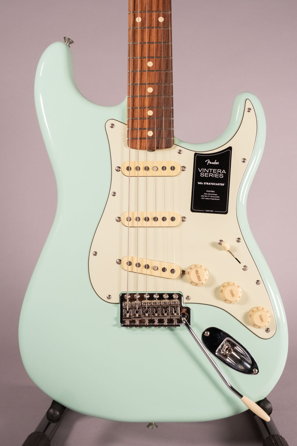 Fender Vintera 60S Stratocaster Pau Ferro Surf Green