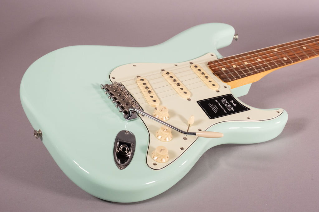 Fender Vintera 60S Stratocaster Pau Ferro Surf Green