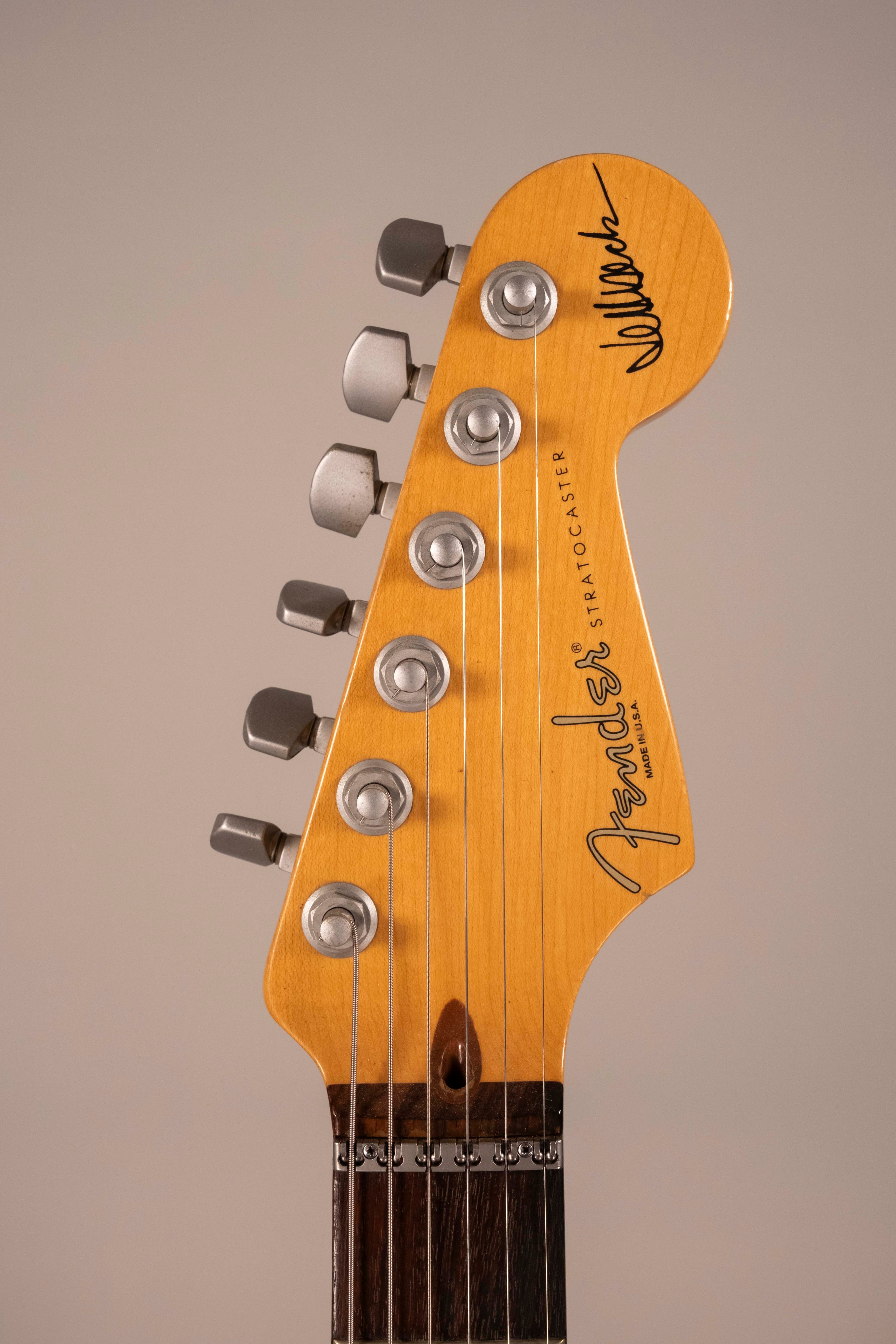 Fender Jeff Beck white Usata