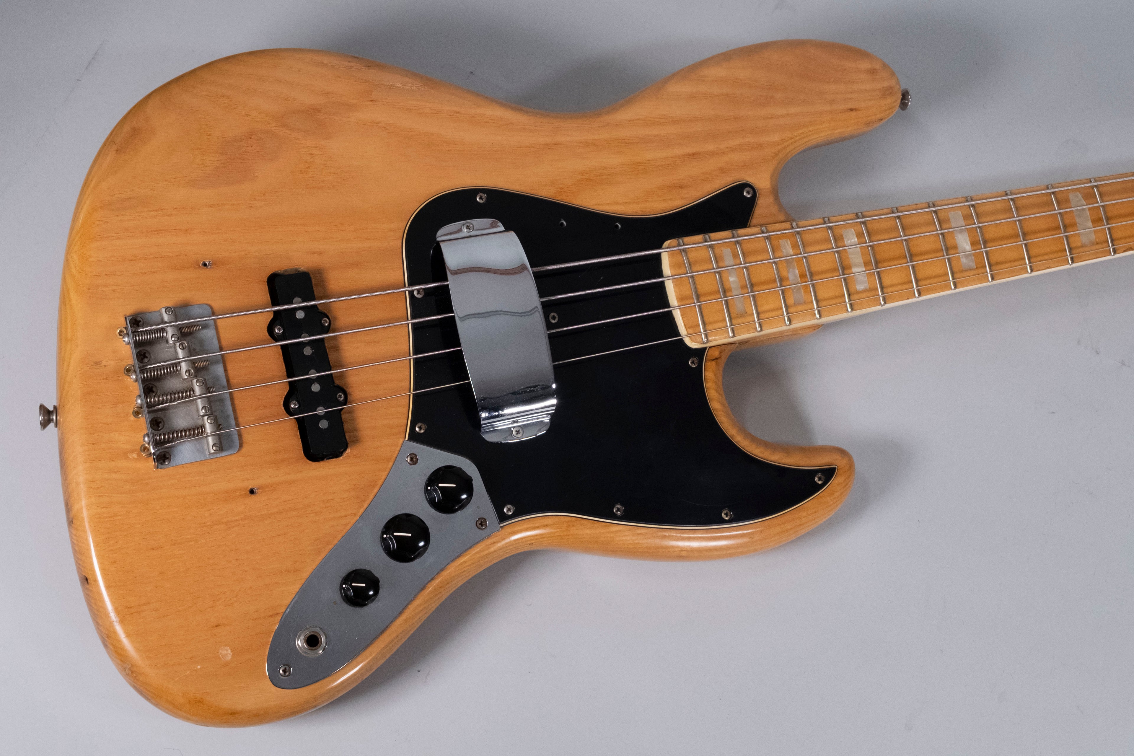 FENDER JAZZ 1977 NATURAL USATO
