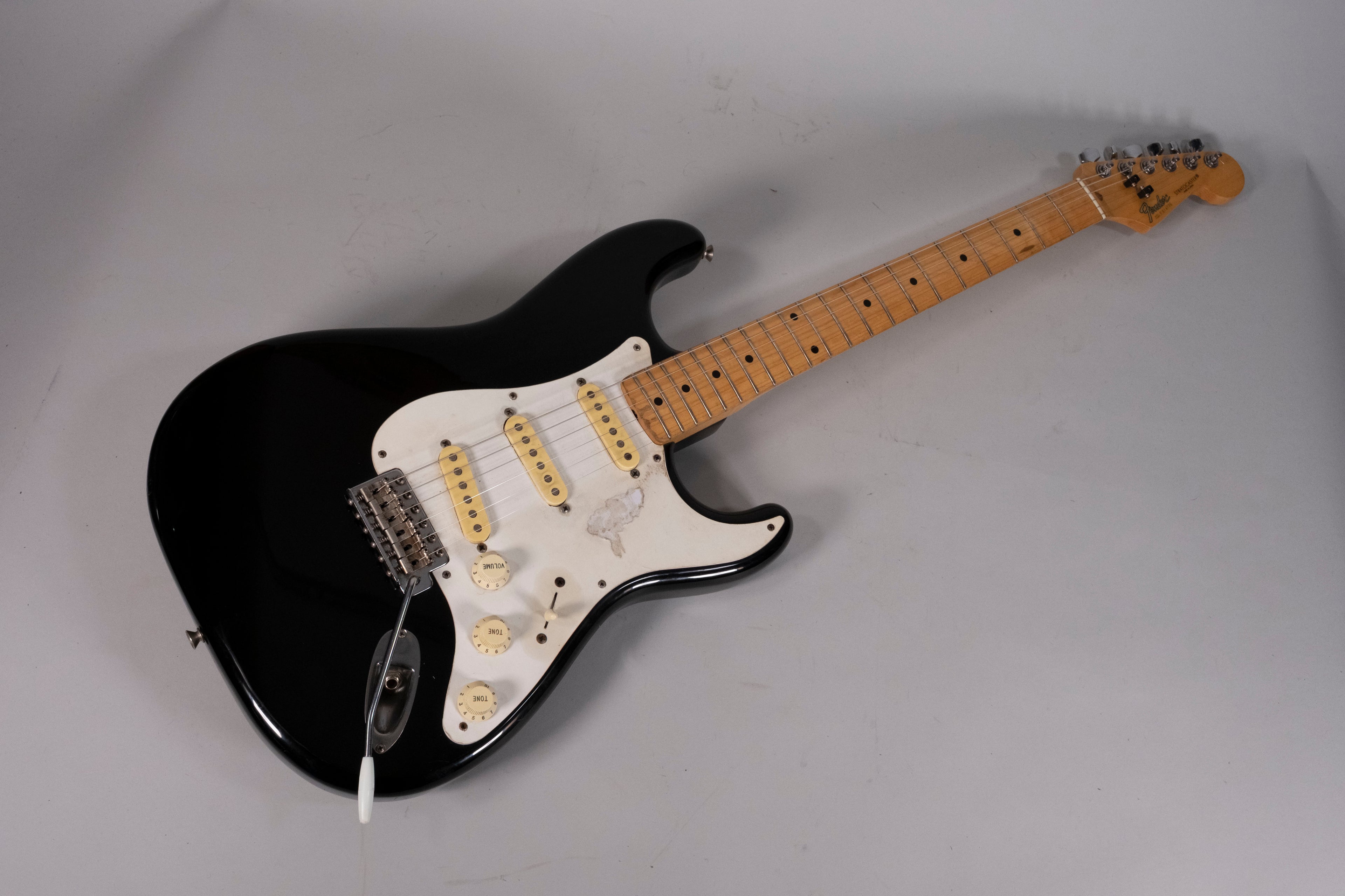 FENDER STRATO JAP '87 USATA