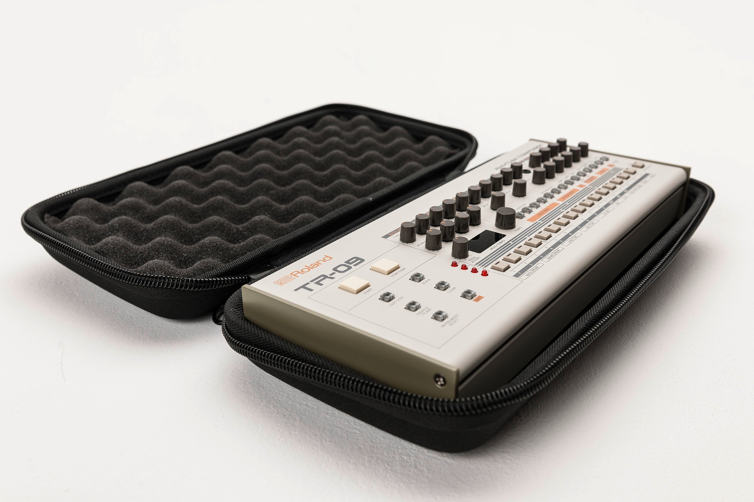 Magma Controller Case Boutique Dock