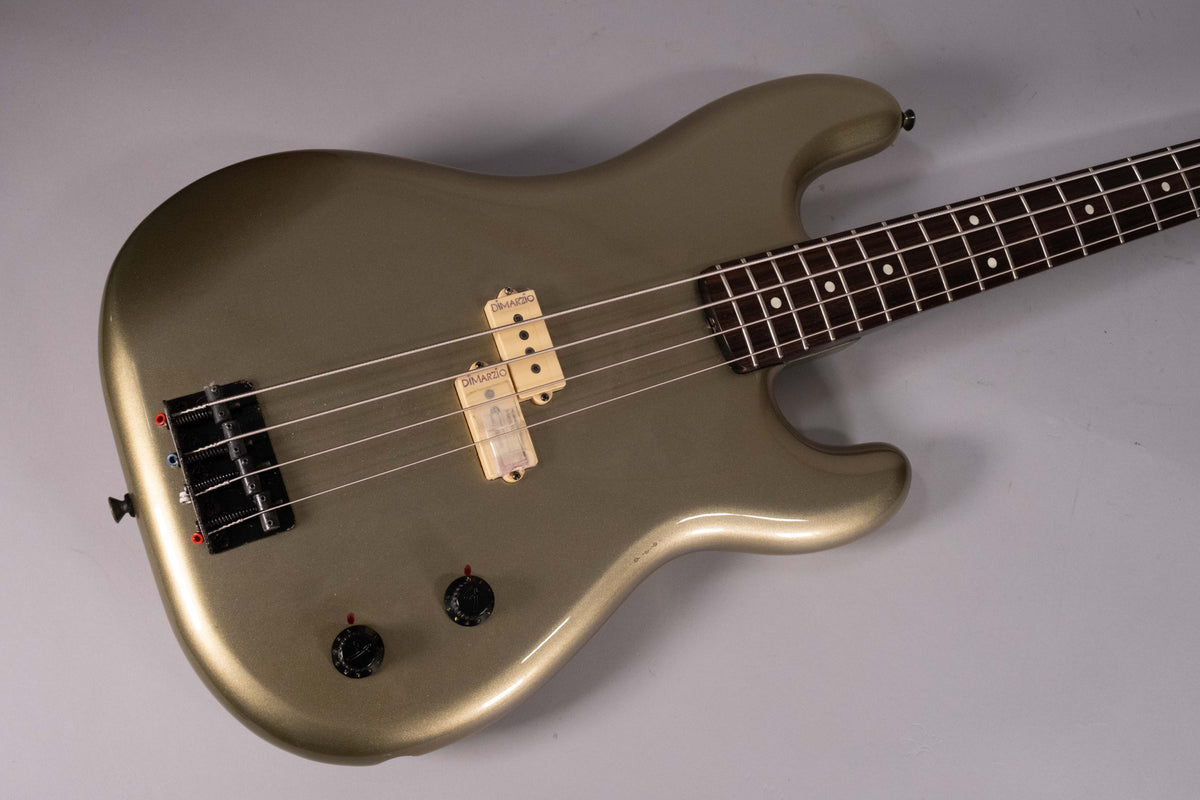 fender precision usato