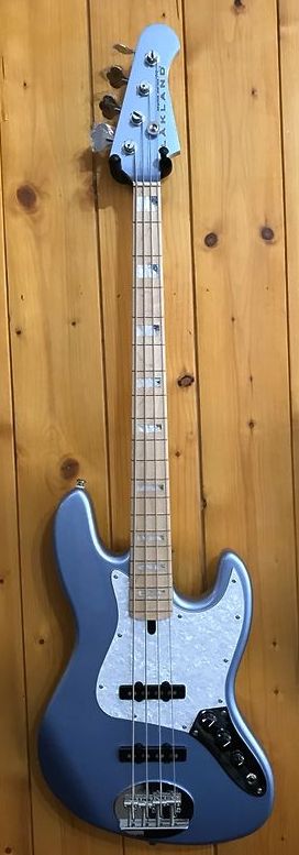 Lakland Basso Elettrico Sky 4460 Custom Ice Blue Mp